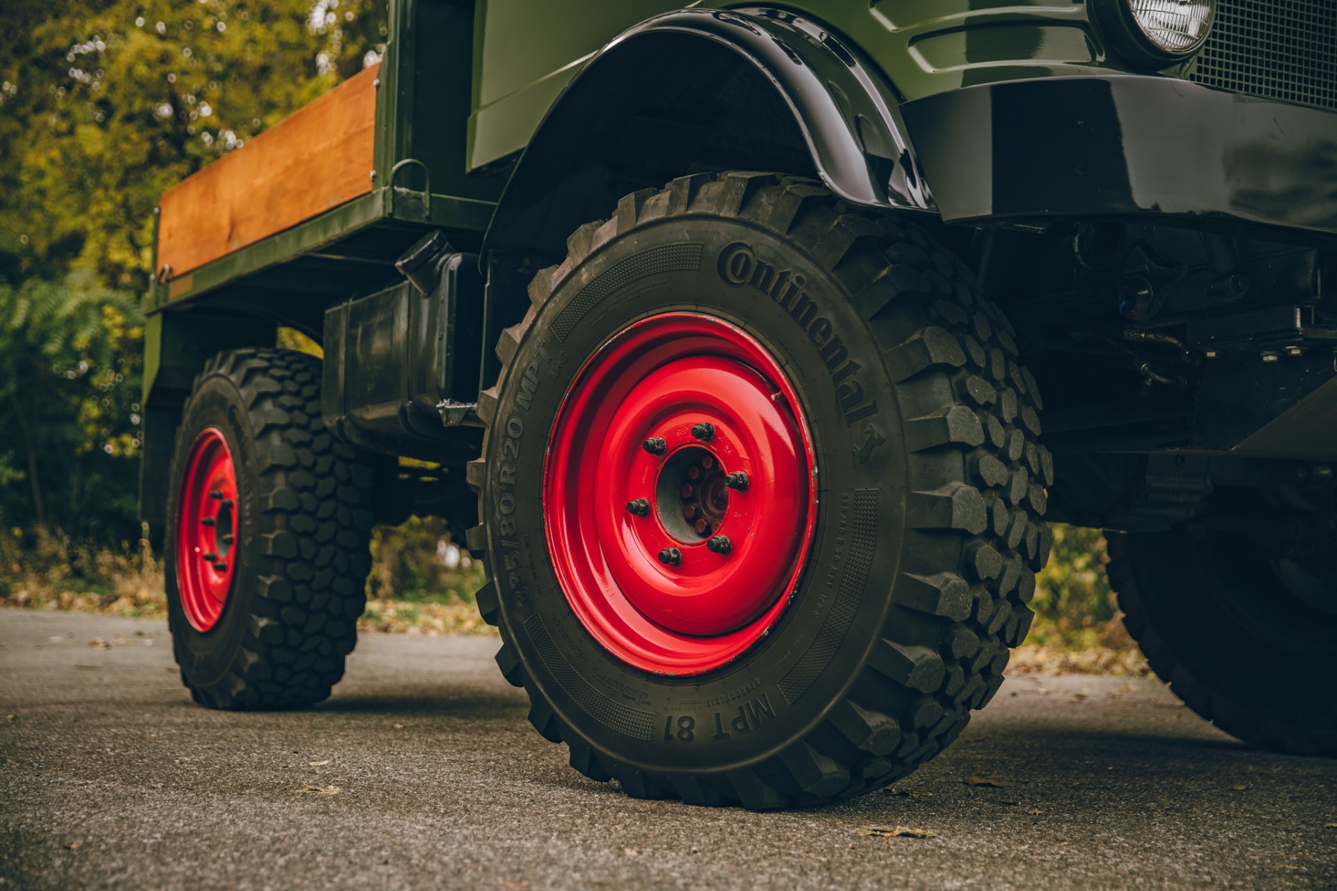 1990 Mercedes-Benz Unimog FLU419 5