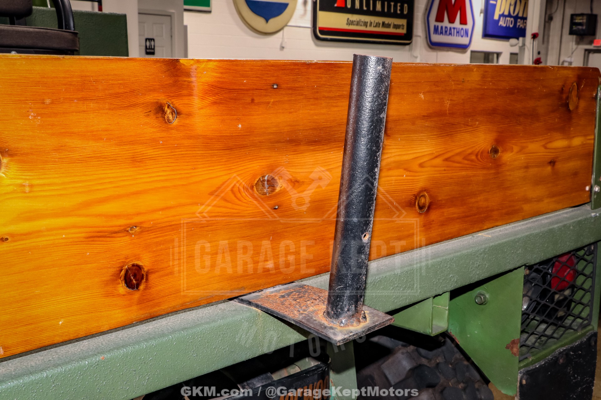 1990 Mercedes-Benz Unimog FLU419 94