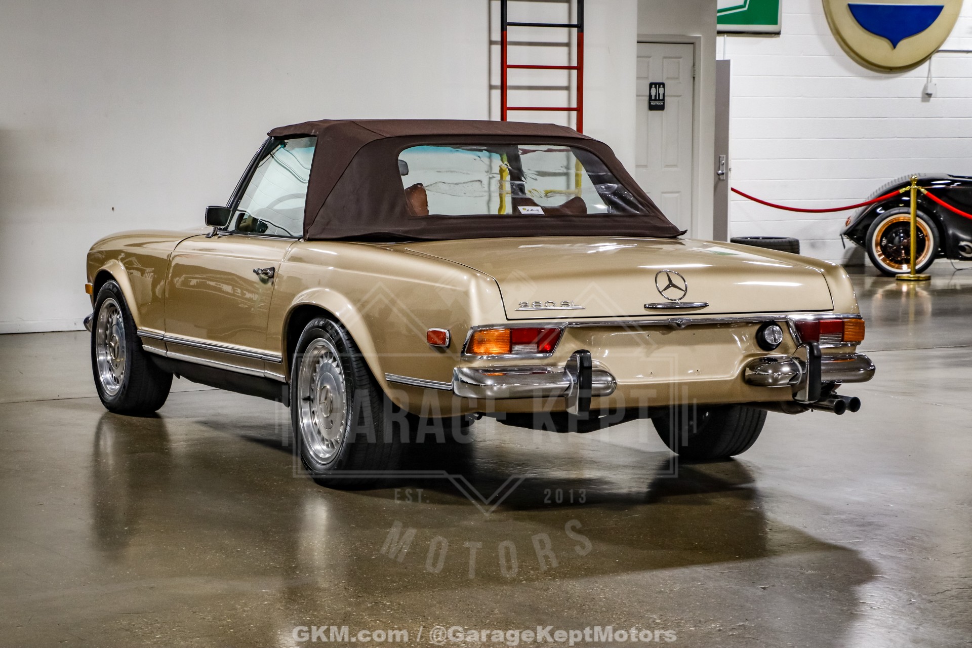 1970 Mercedes-Benz 280SL 131