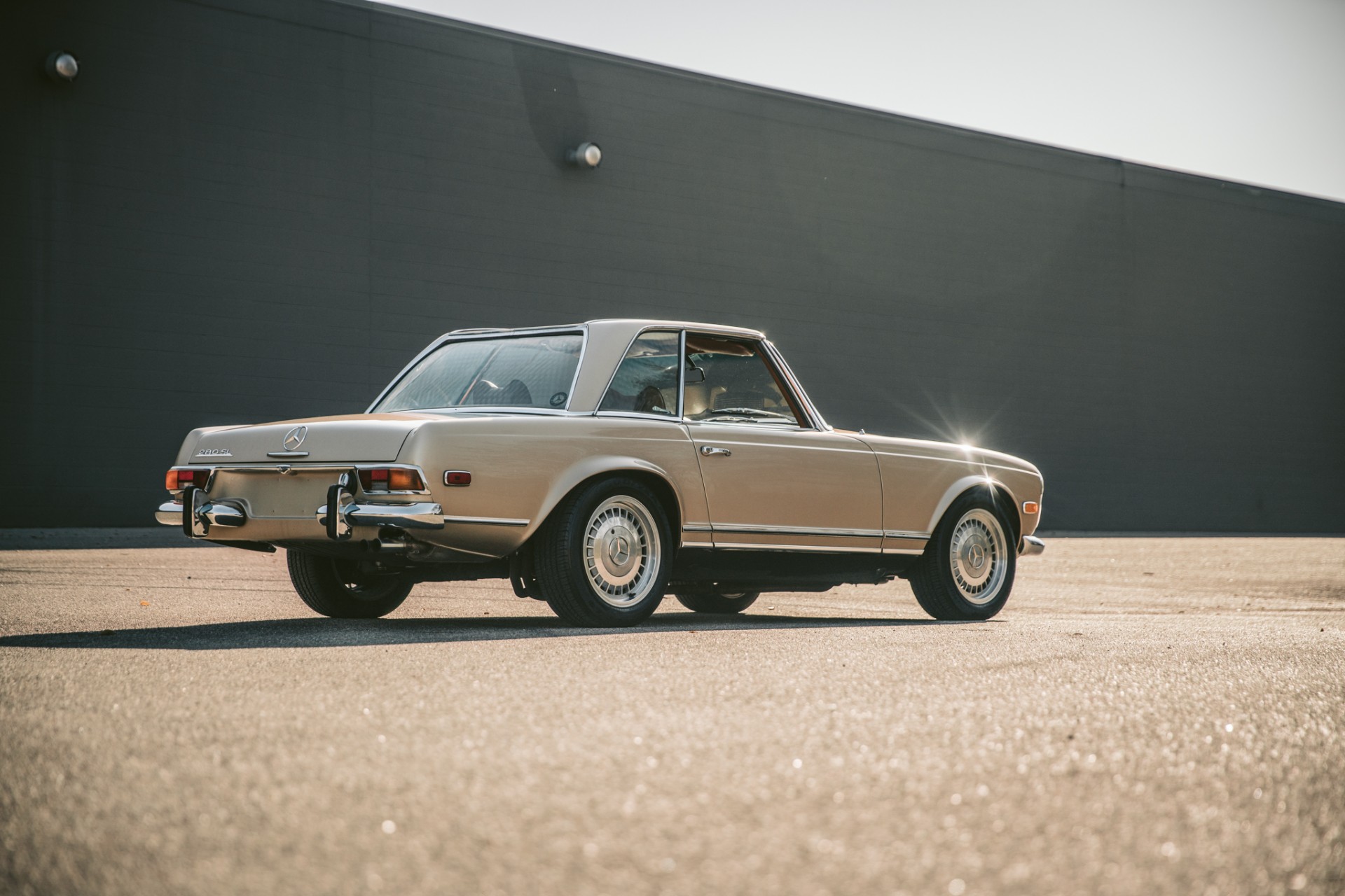 1970 Mercedes-Benz 280SL 16