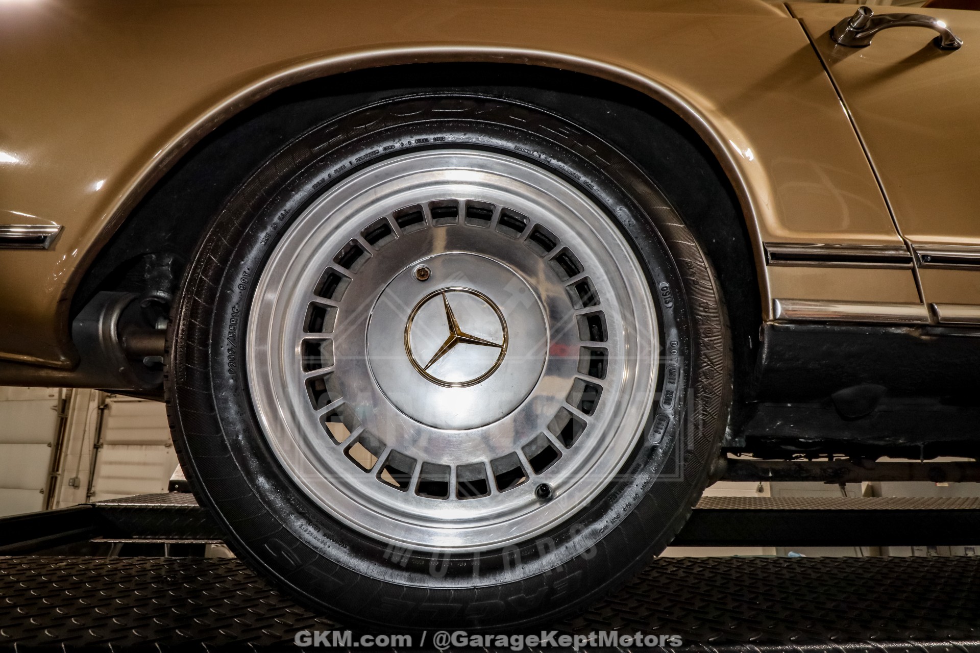 1970 Mercedes-Benz 280SL 185