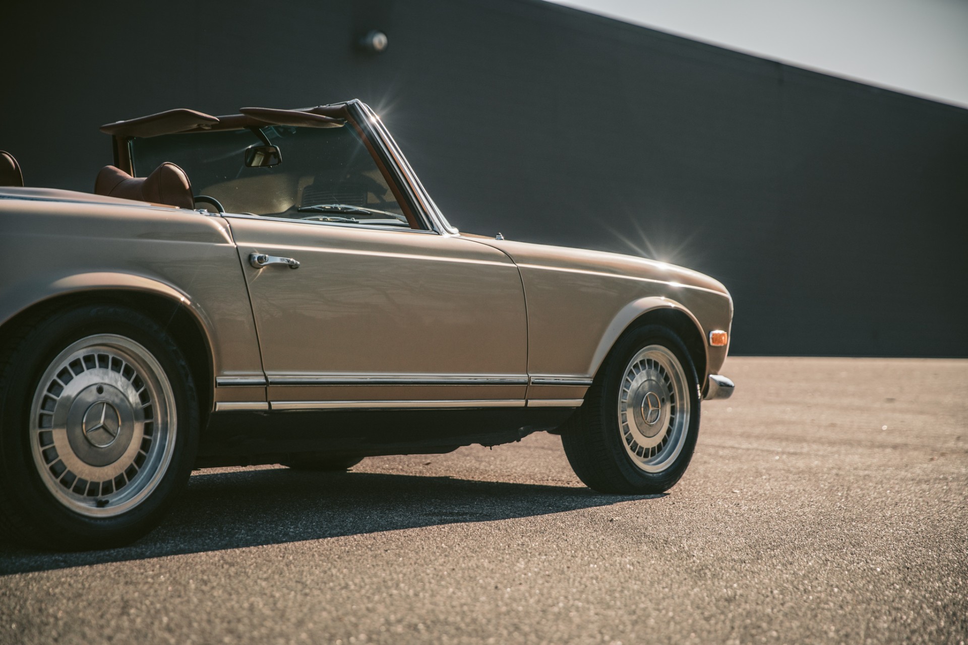 1970 Mercedes-Benz 280SL 21