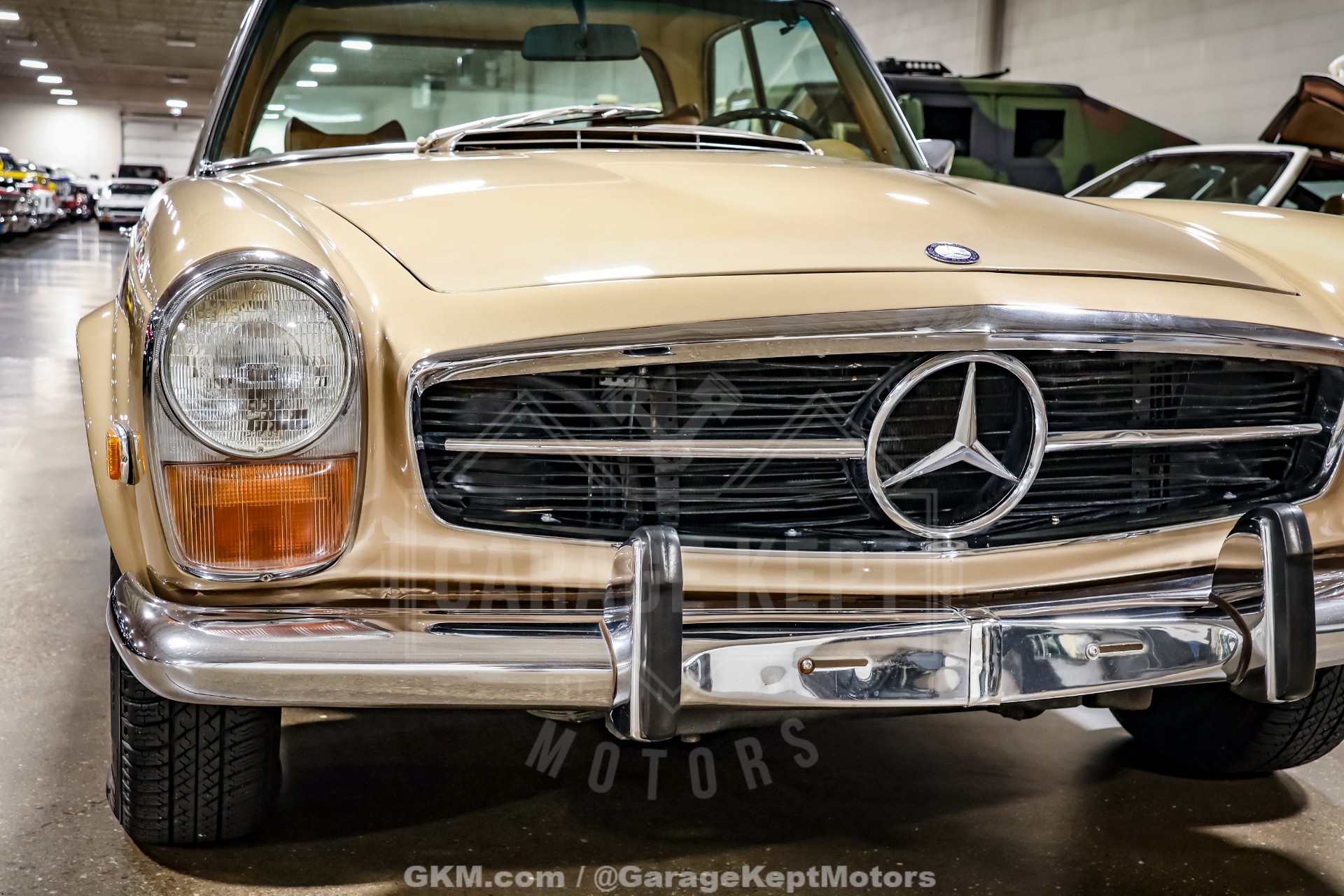 1970 Mercedes-Benz 280SL 235