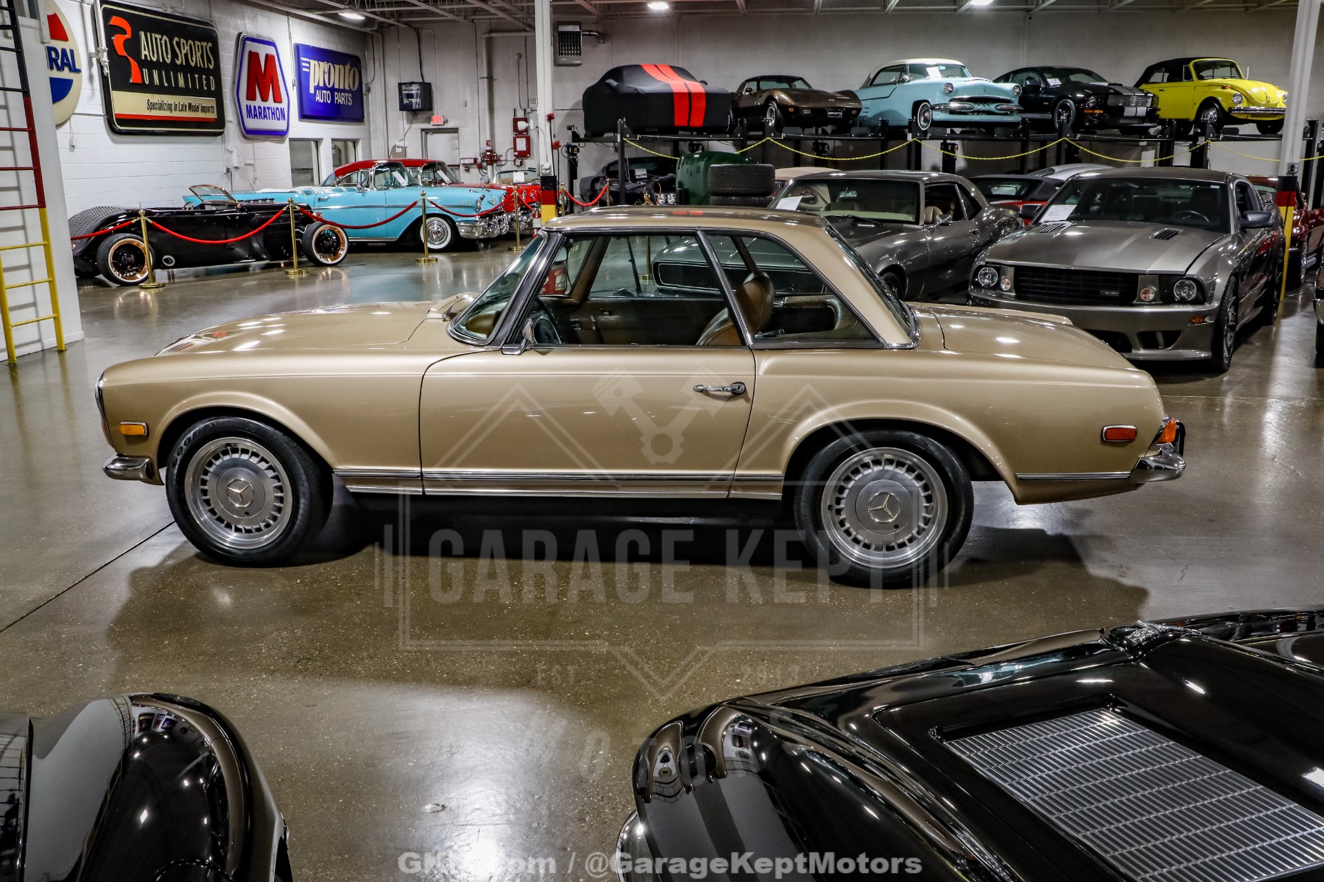 1970 Mercedes-Benz 280SL 27