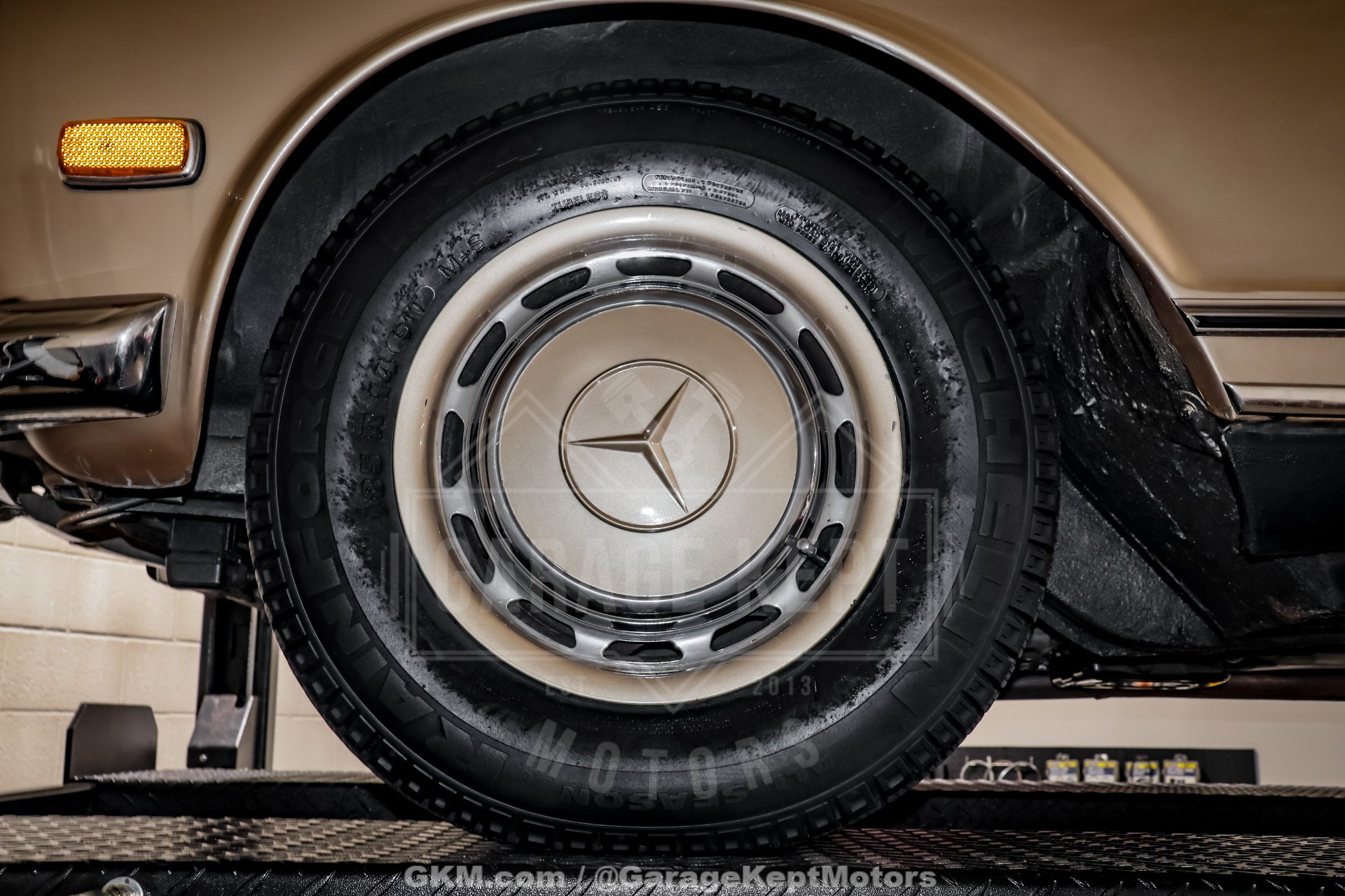 1970 Mercedes-Benz 280SL 285