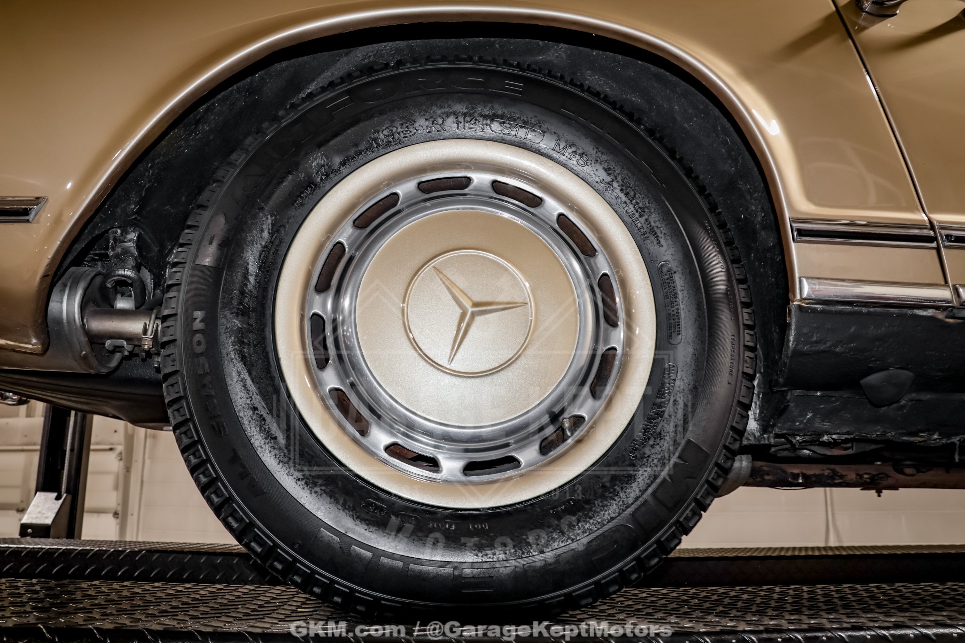 1970 Mercedes-Benz 280SL 292