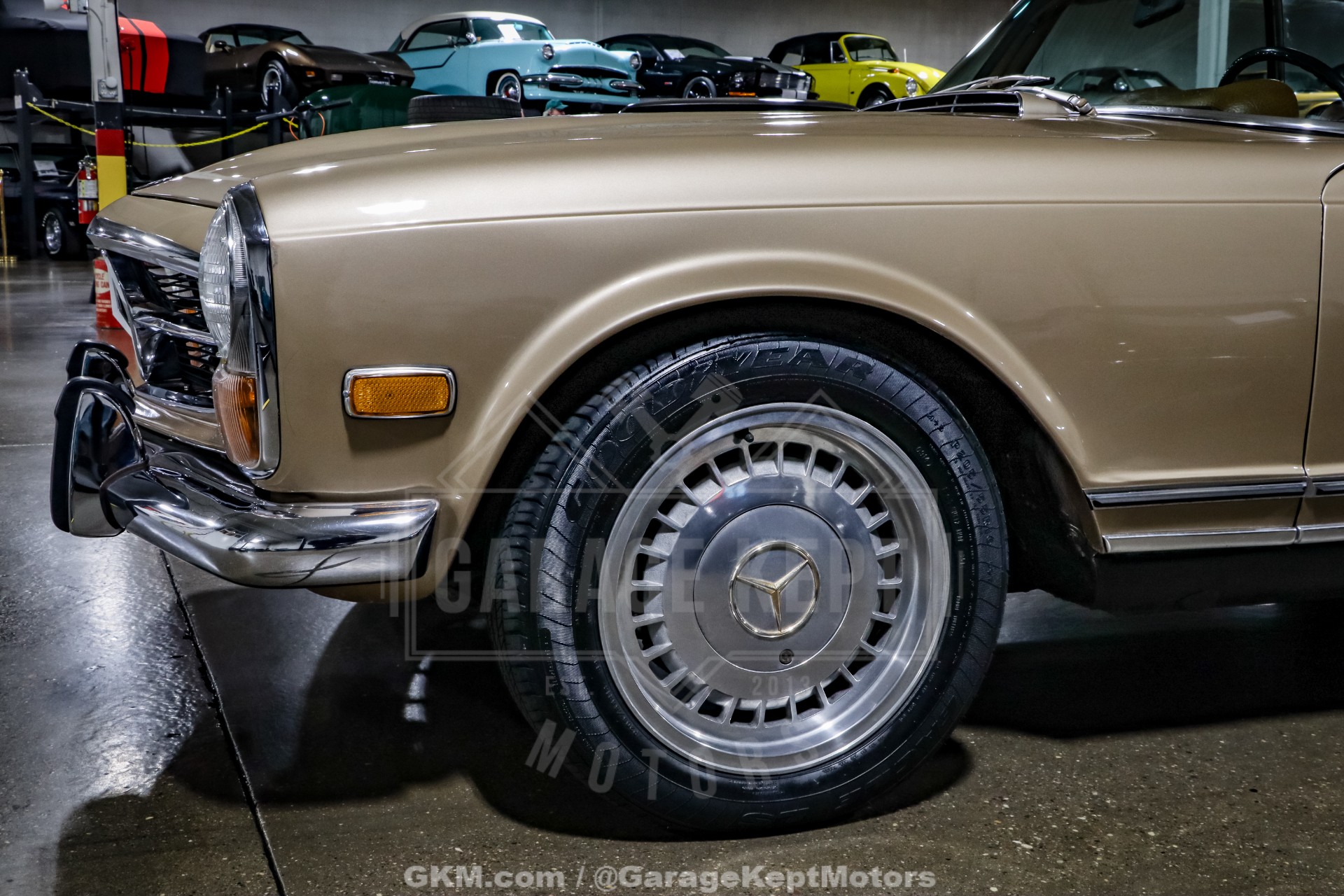 1970 Mercedes-Benz 280SL 52