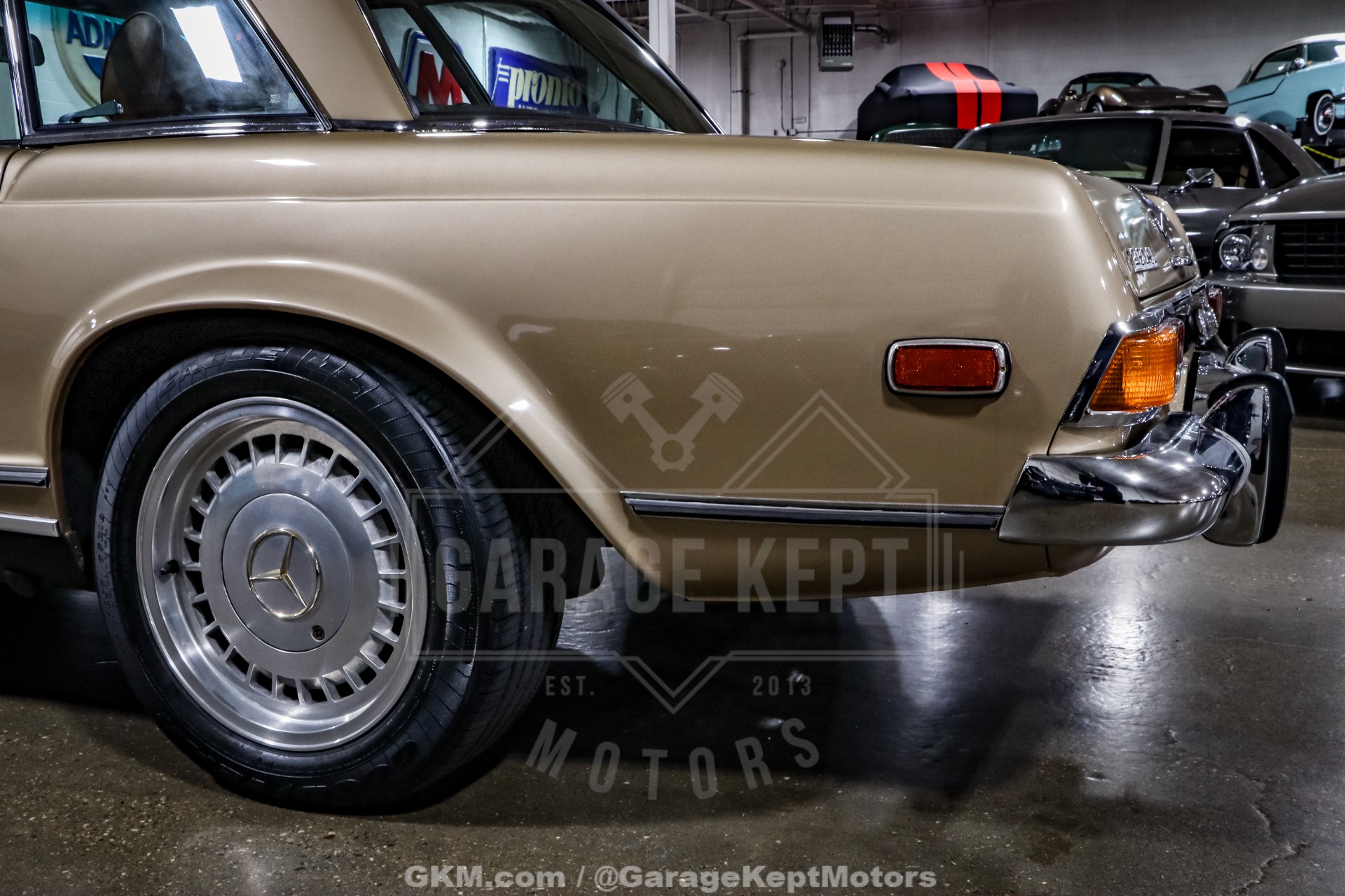 1970 Mercedes-Benz 280SL 57