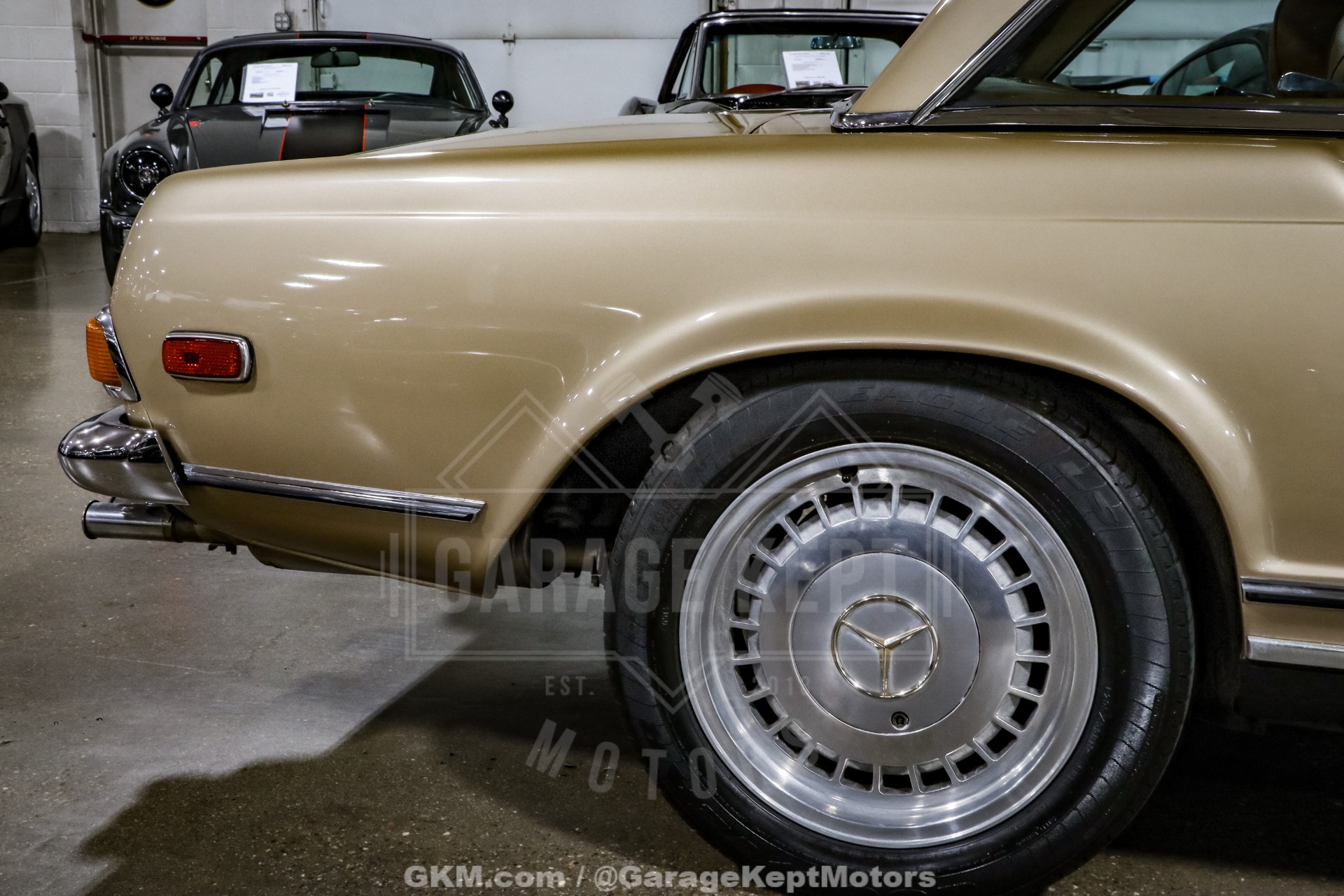1970 Mercedes-Benz 280SL 72