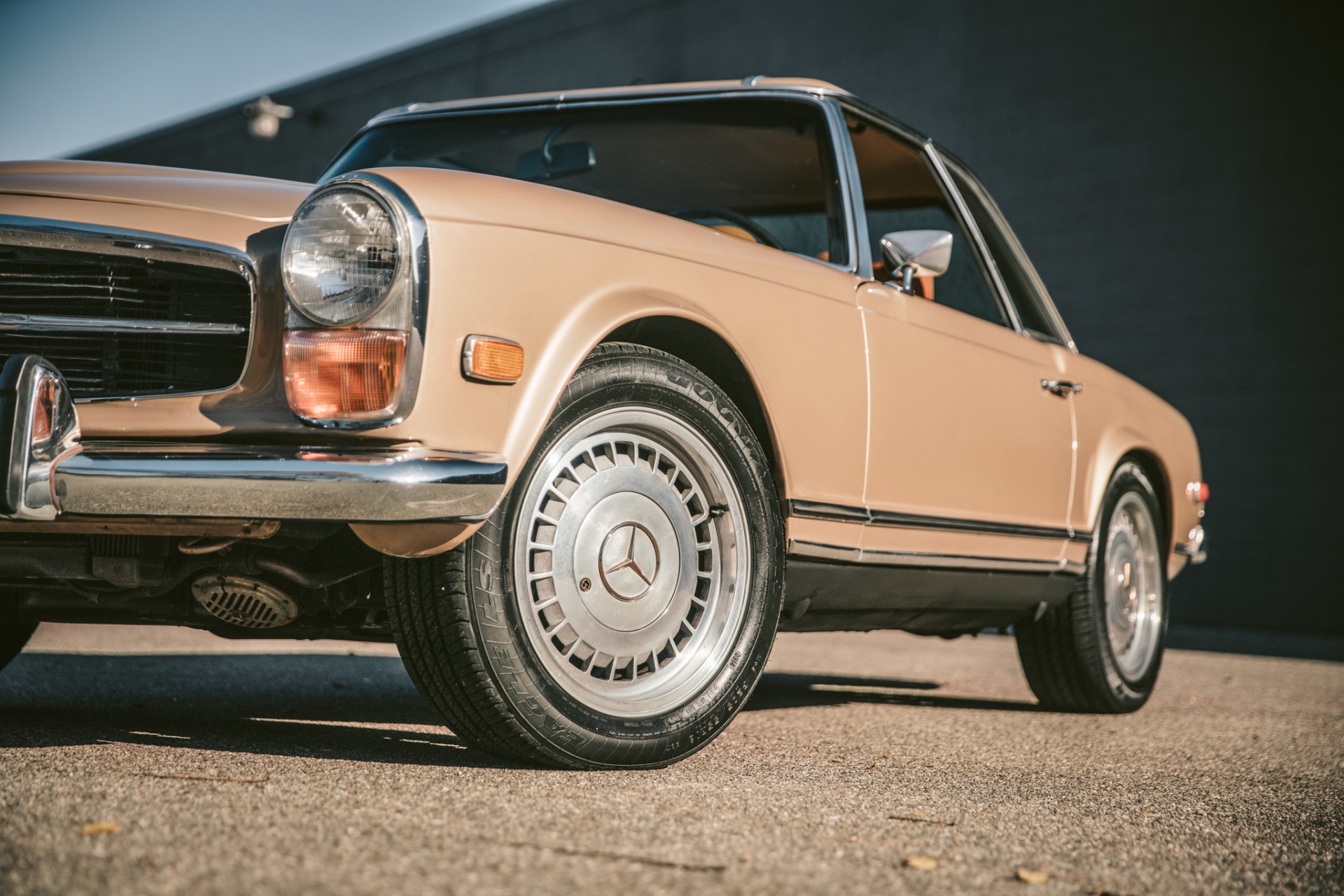 1970 Mercedes-Benz 280SL 7
