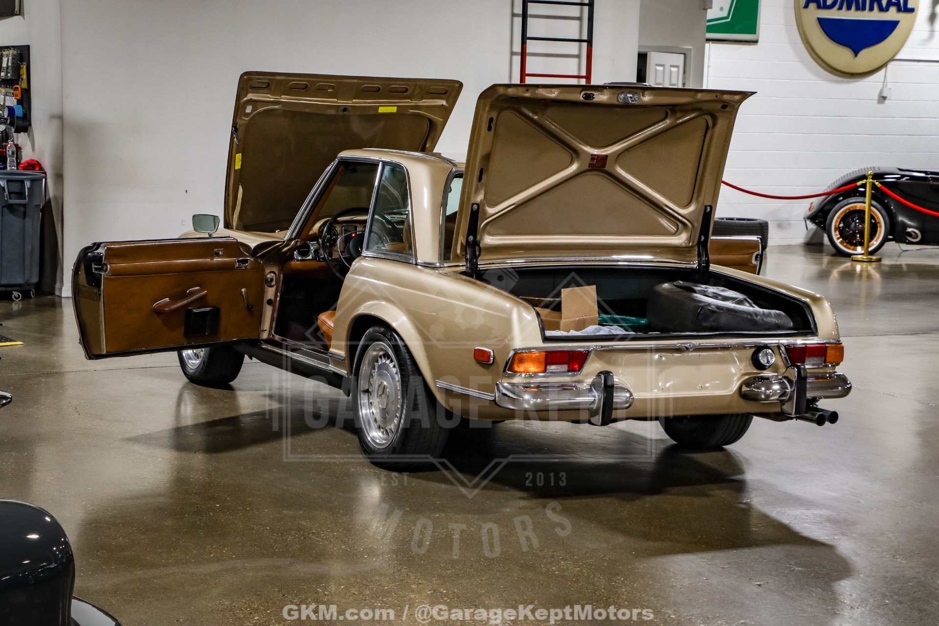 1970 Mercedes-Benz 280SL 80