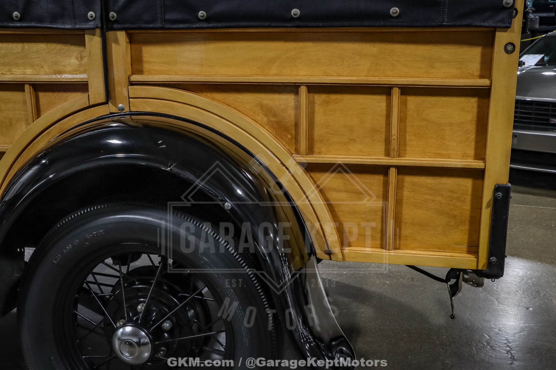 1930 Ford Model A Woody 39