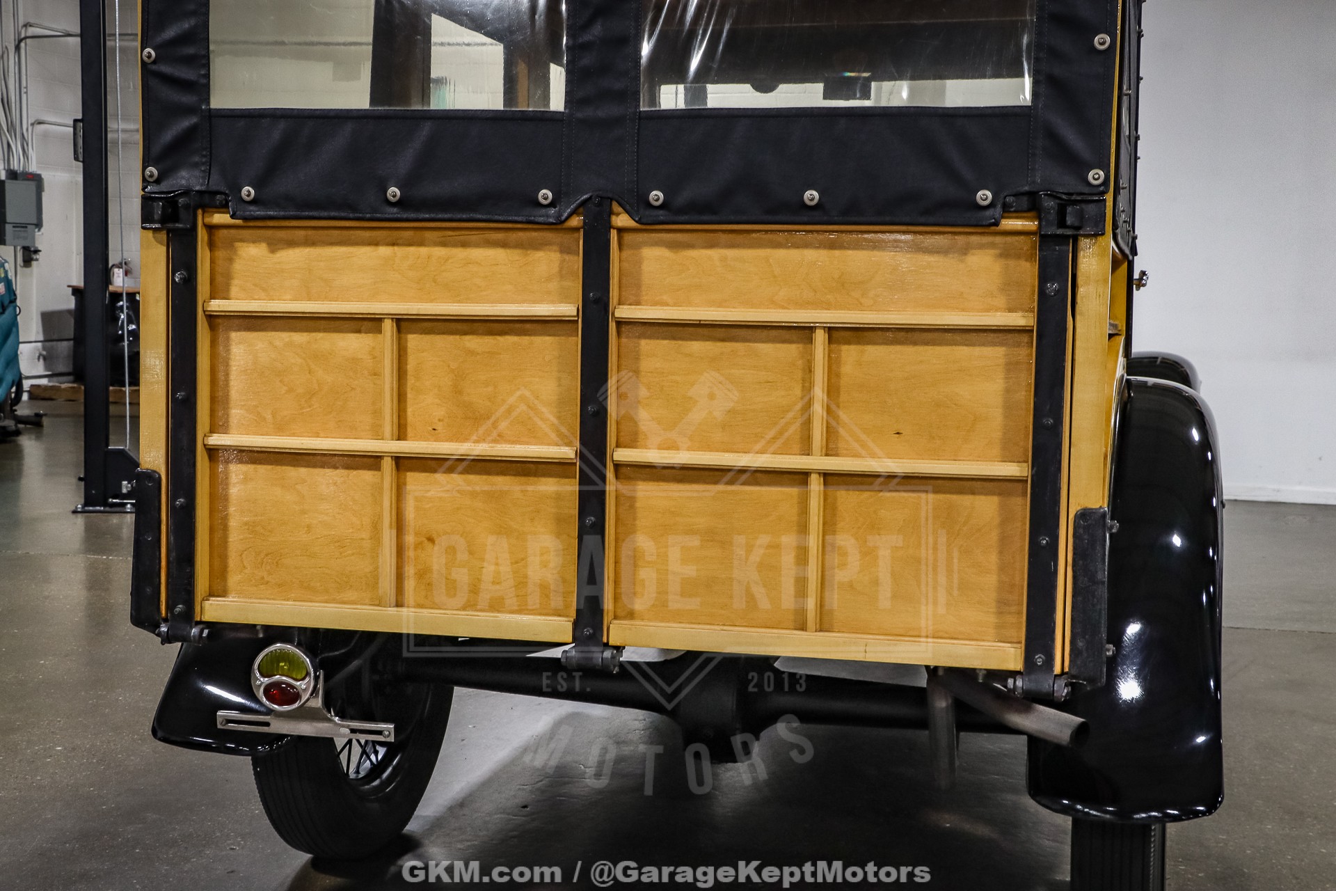 1930 Ford Model A Woody 47