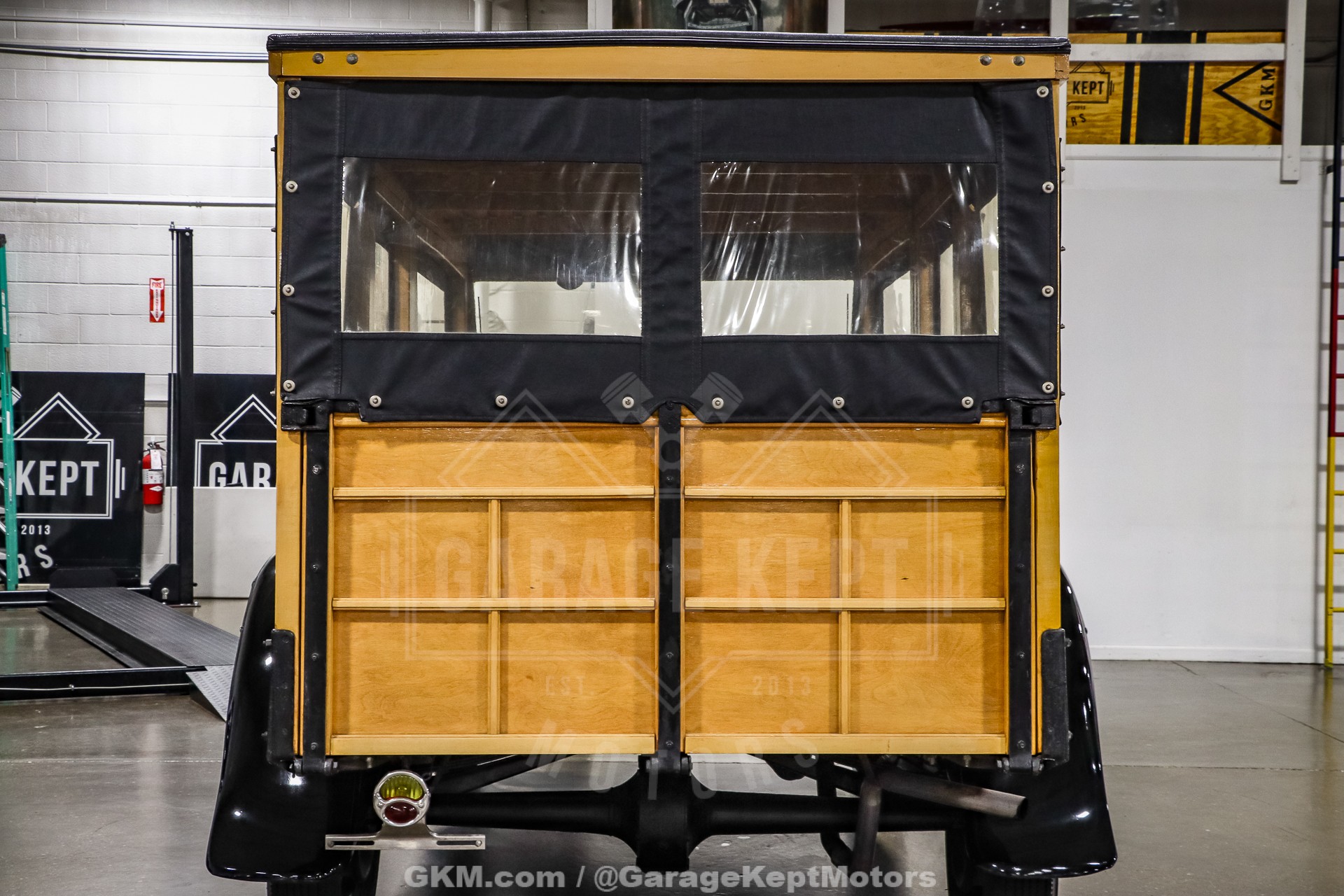 1930 Ford Model A Woody 49