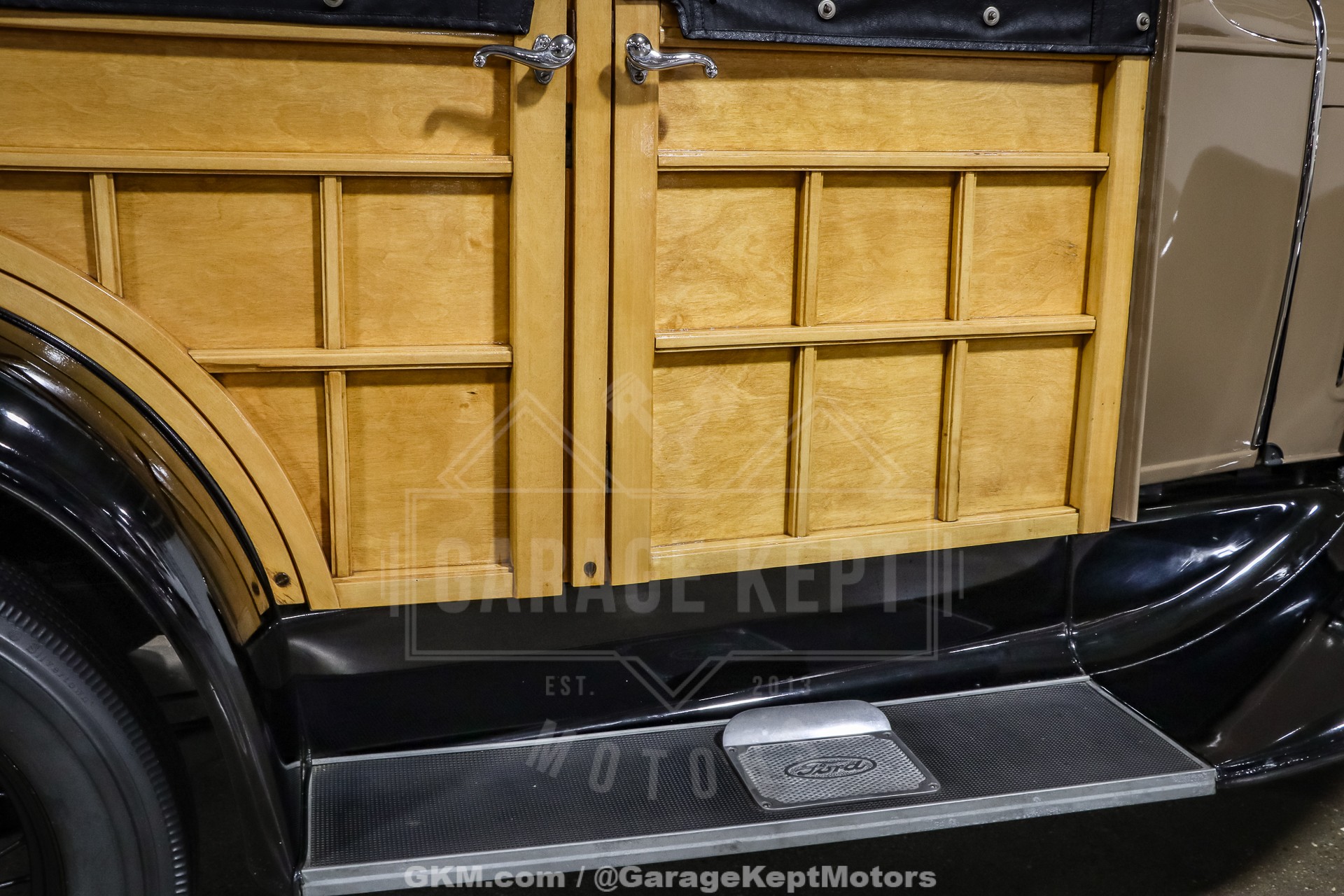 1930 Ford Model A Woody 57