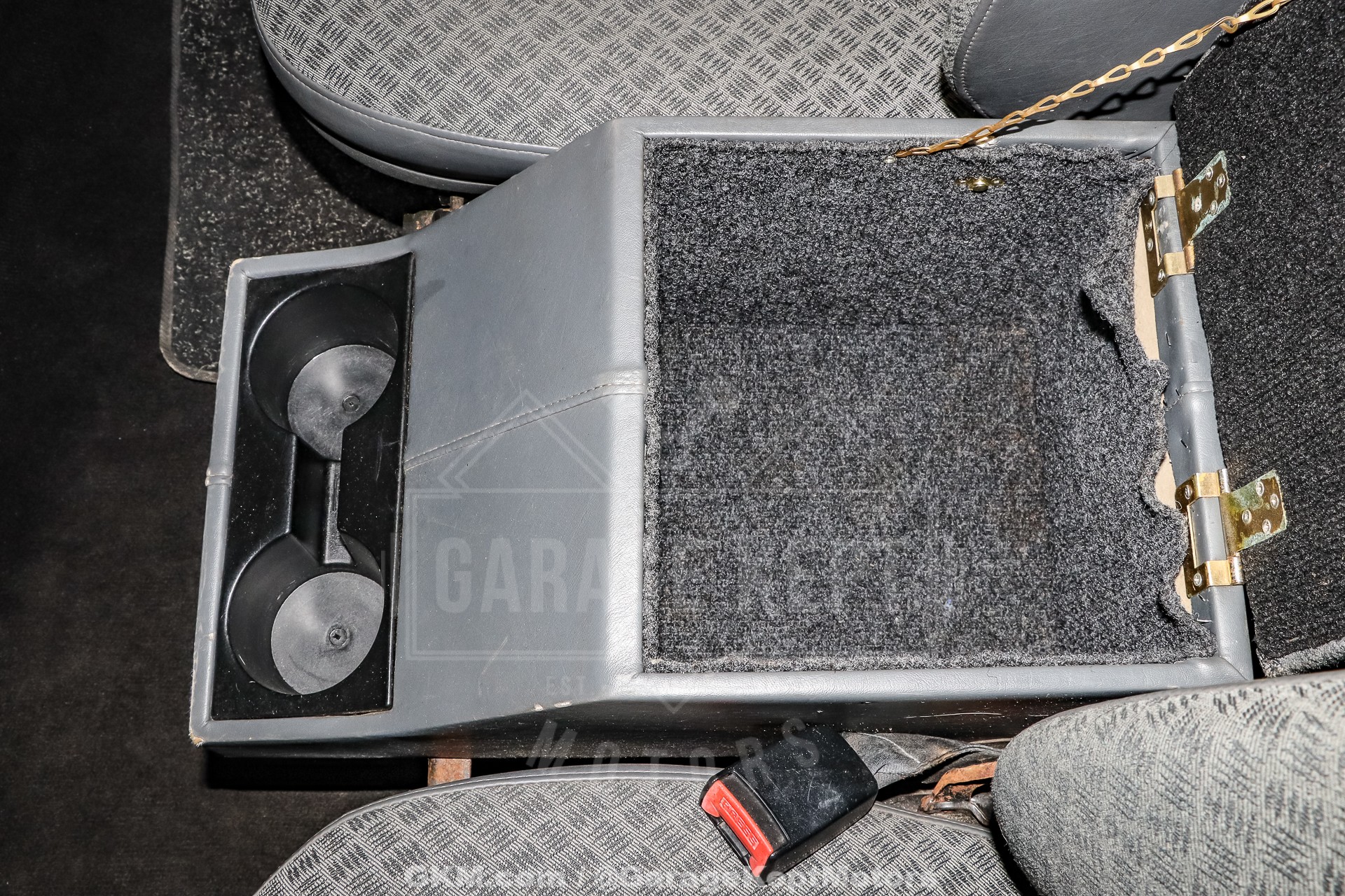 1994 Land Rover Defender 110 113
