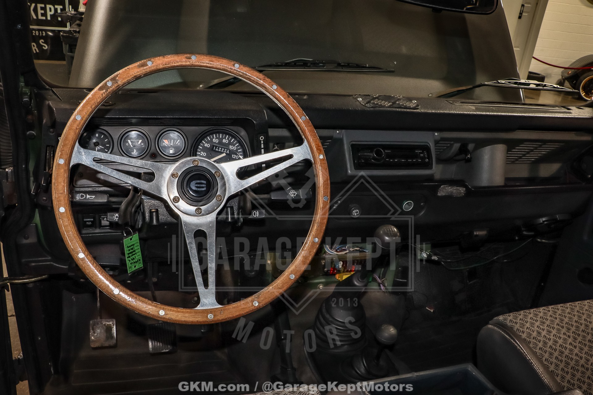 1994 Land Rover Defender 110 124