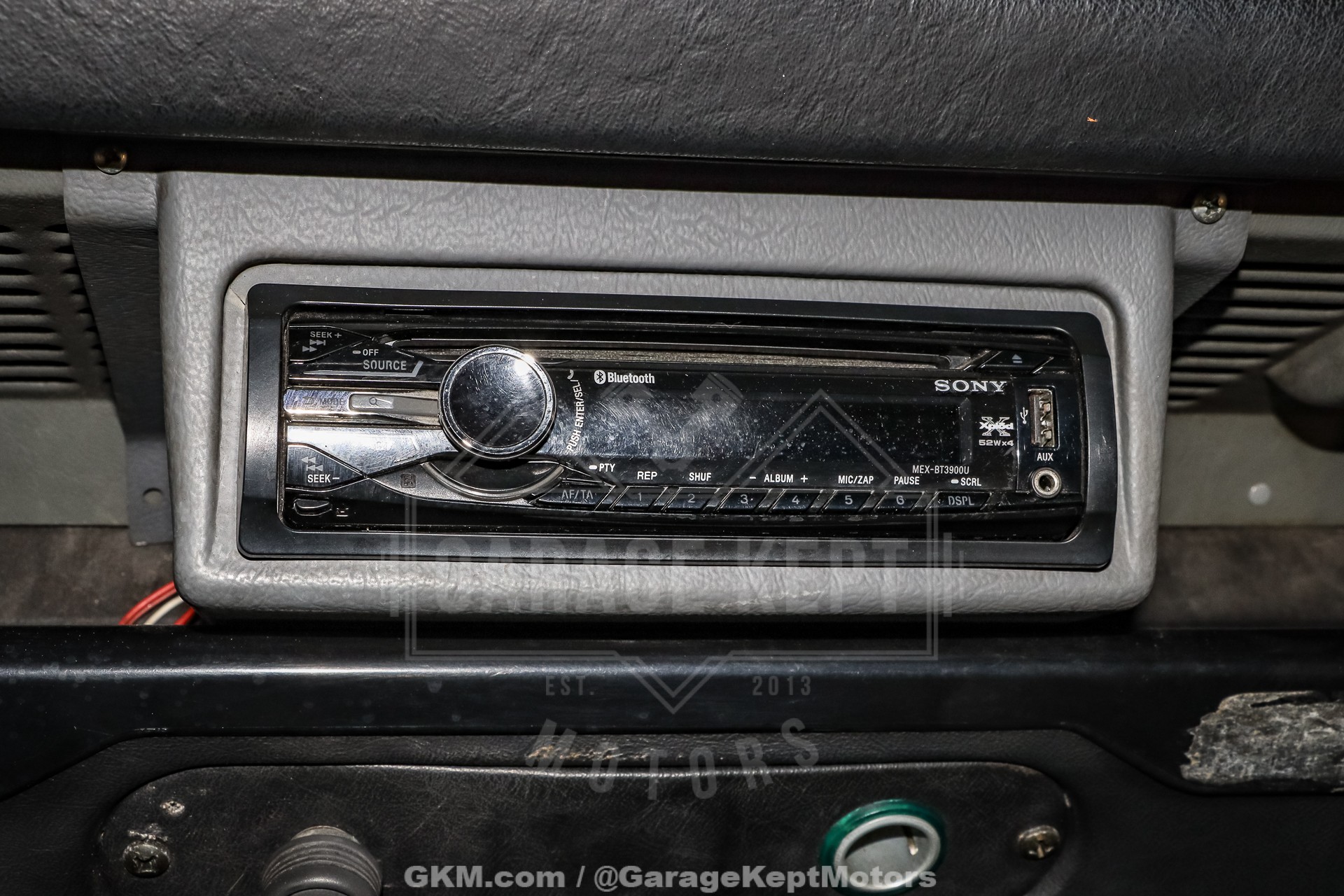 1994 Land Rover Defender 110 132