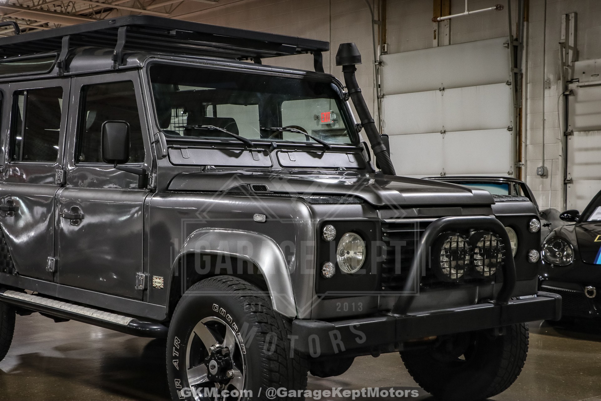 1994 Land Rover Defender 110 13