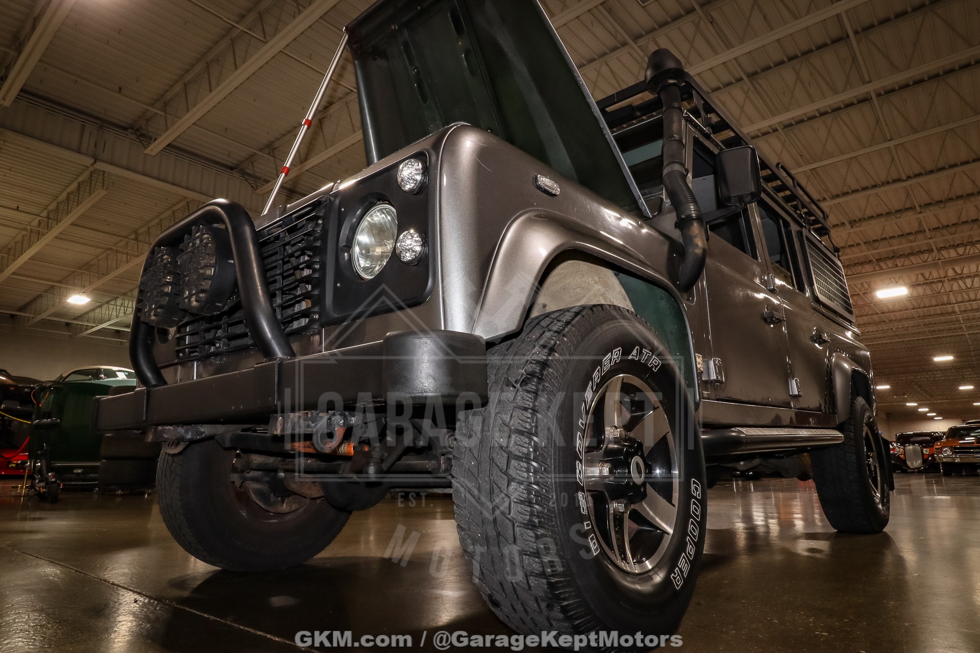 1994 Land Rover Defender 110 162
