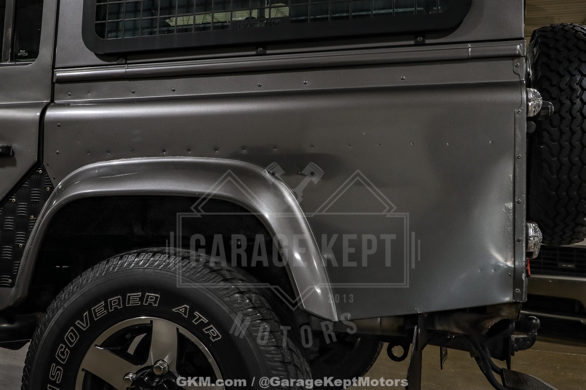 1994 Land Rover Defender 110 36