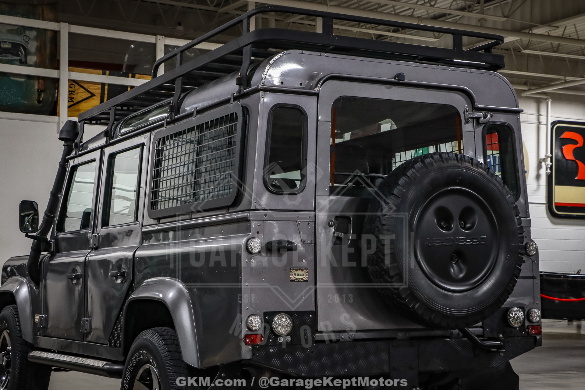 1994 Land Rover Defender 110 39