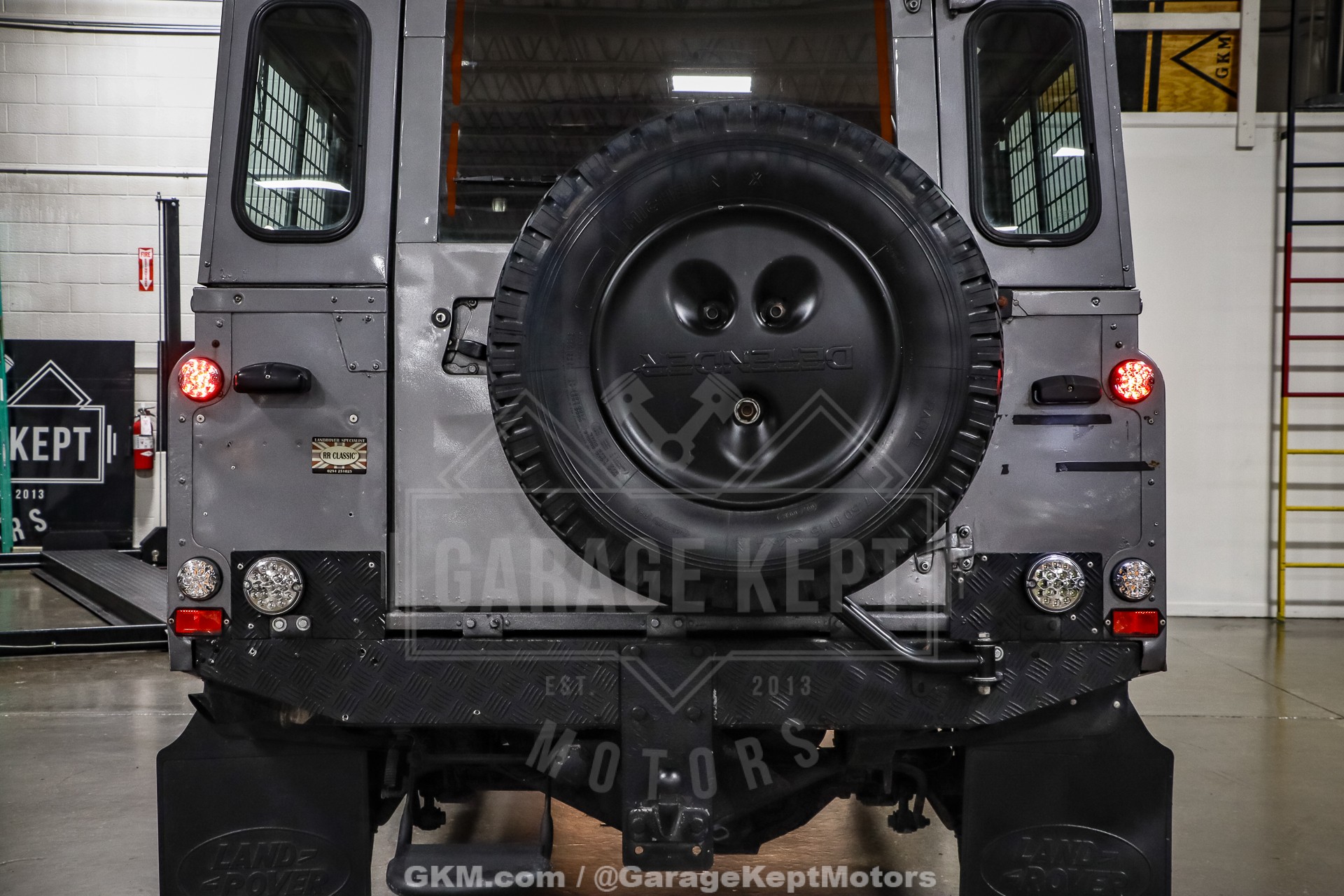 1994 Land Rover Defender 110 43