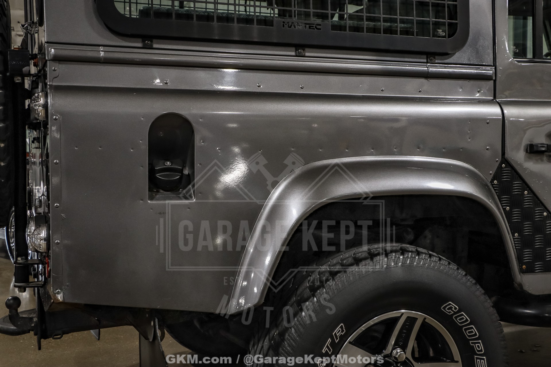 1994 Land Rover Defender 110 49