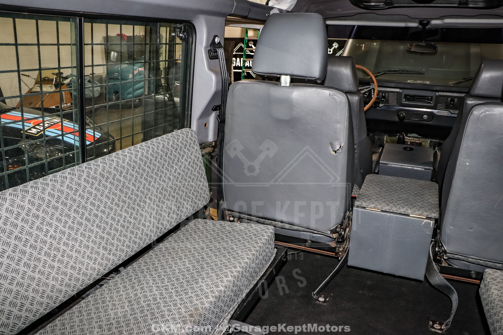 1994 Land Rover Defender 110 84