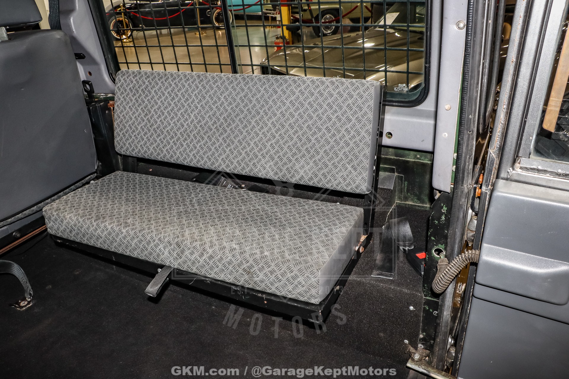 1994 Land Rover Defender 110 87