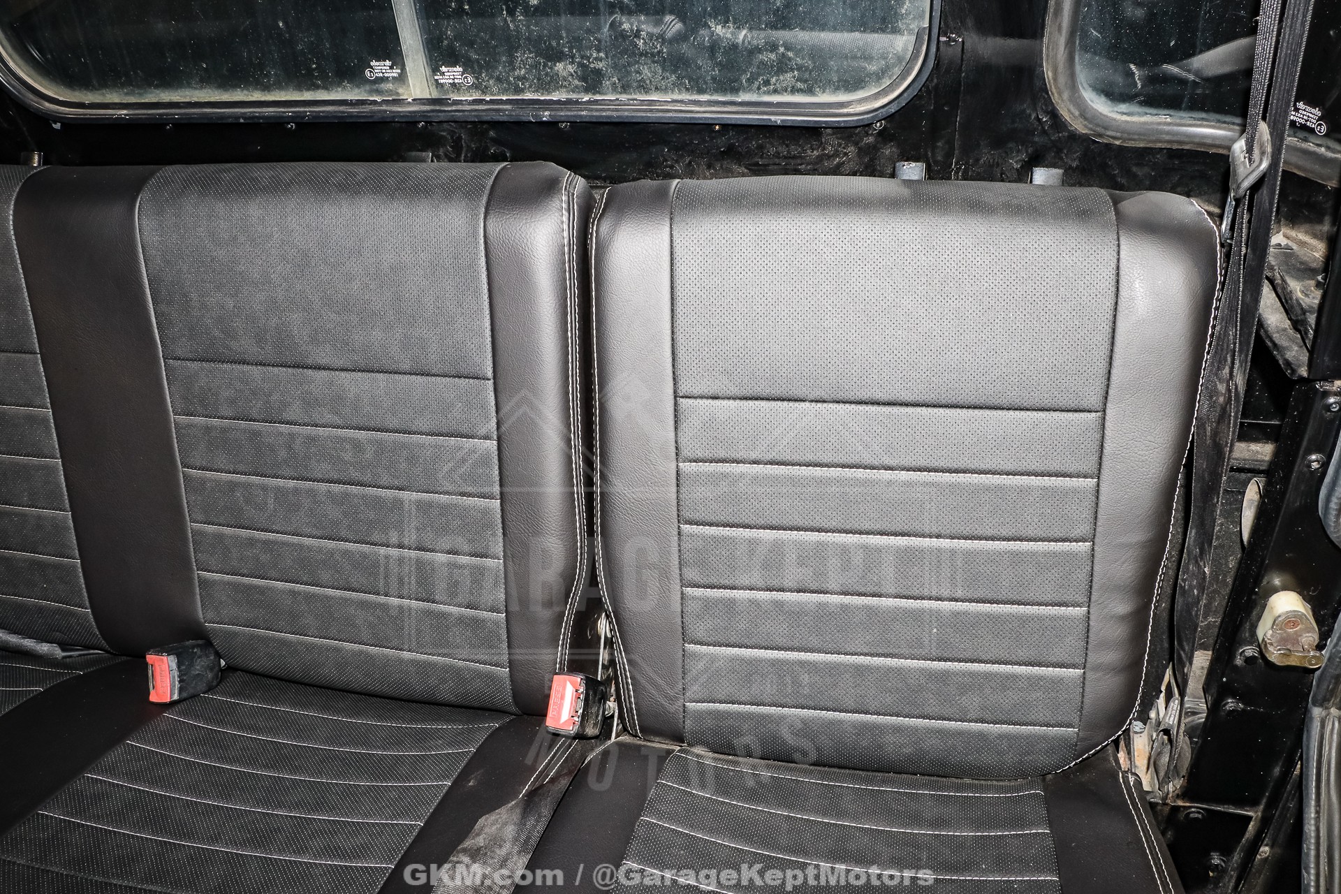 1998 Land Rover Defender 130 105