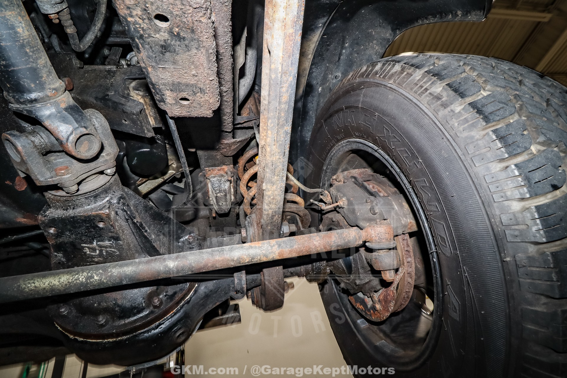 1998 Land Rover Defender 130 185