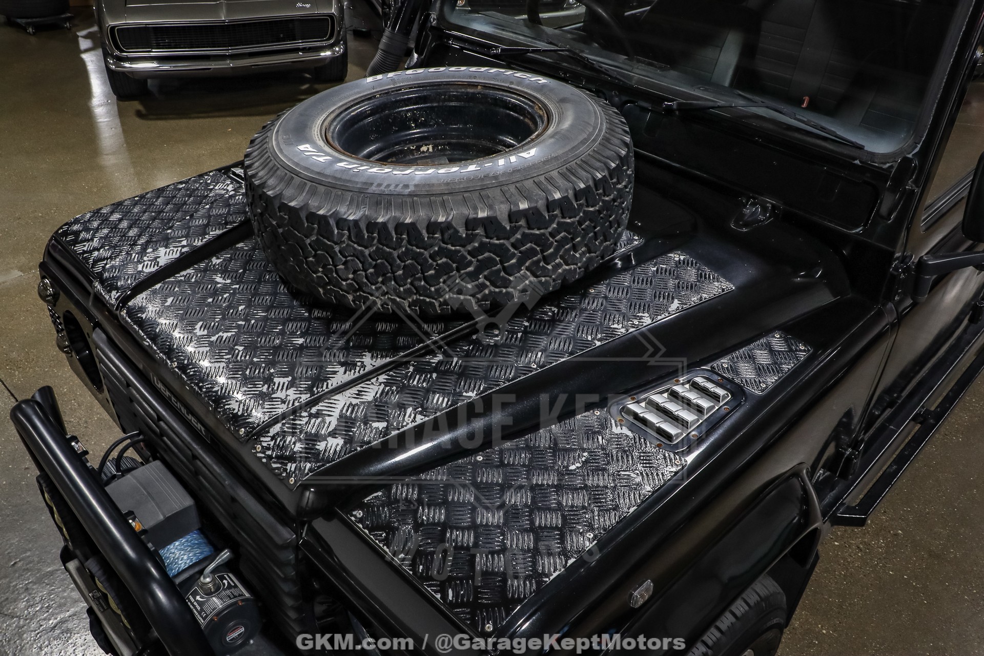 1998 Land Rover Defender 130 24