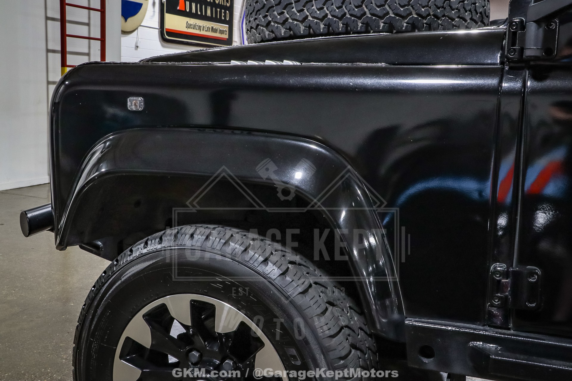 1998 Land Rover Defender 130 33