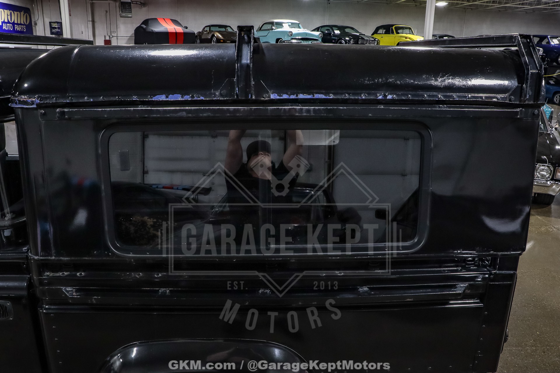 1998 Land Rover Defender 130 38