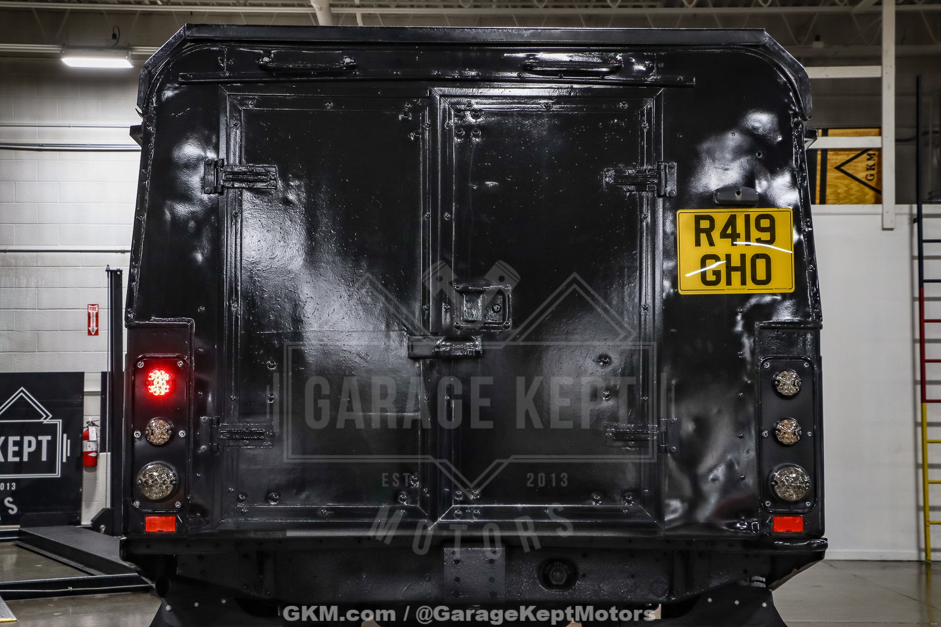 1998 Land Rover Defender 130 44