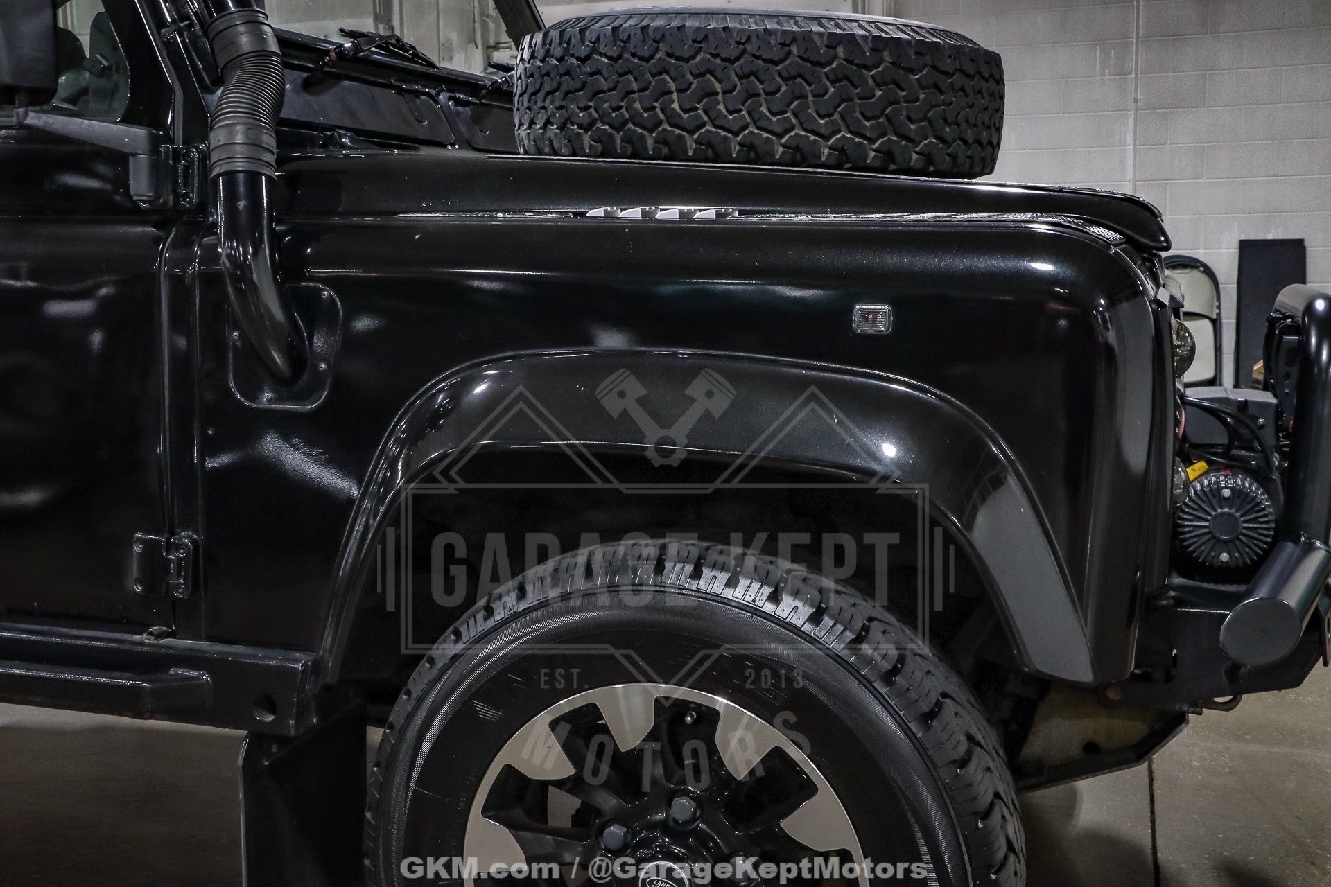 1998 Land Rover Defender 130 54