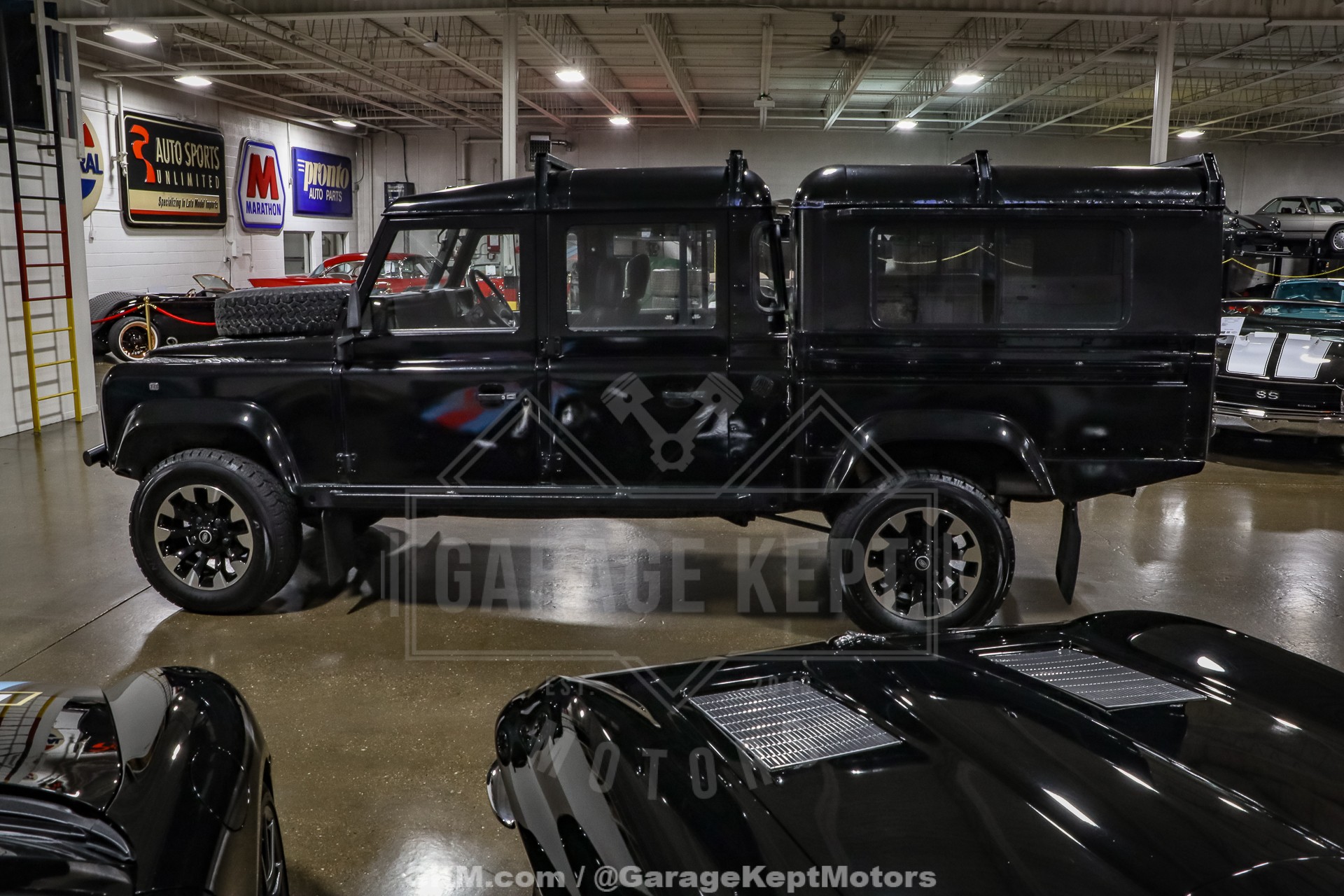 1998 Land Rover Defender 130 5