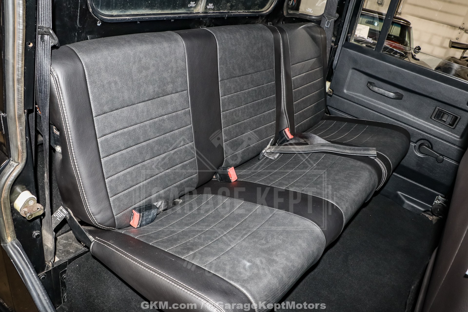 1998 Land Rover Defender 130 79
