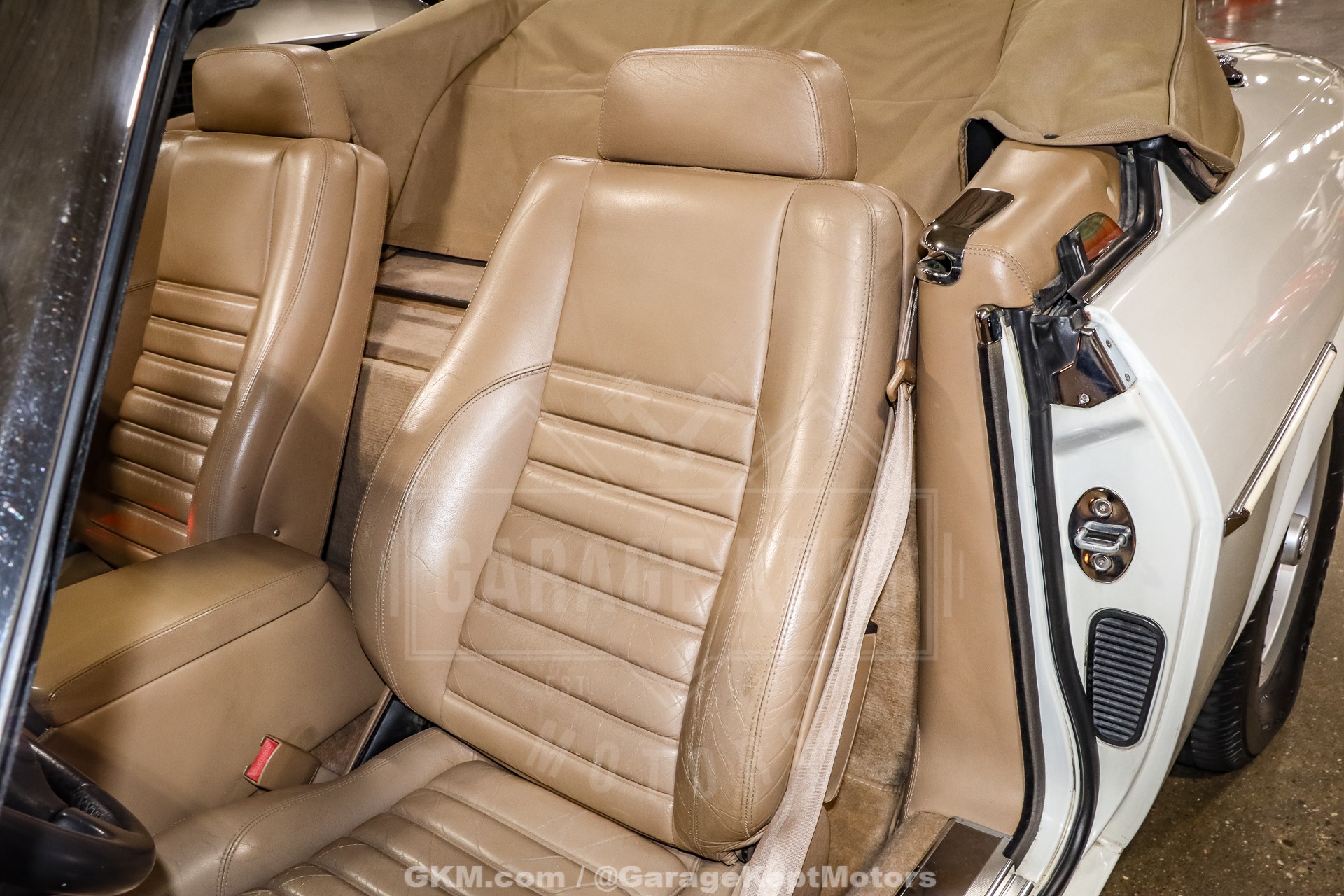 1992 Jaguar XJ-Series 101