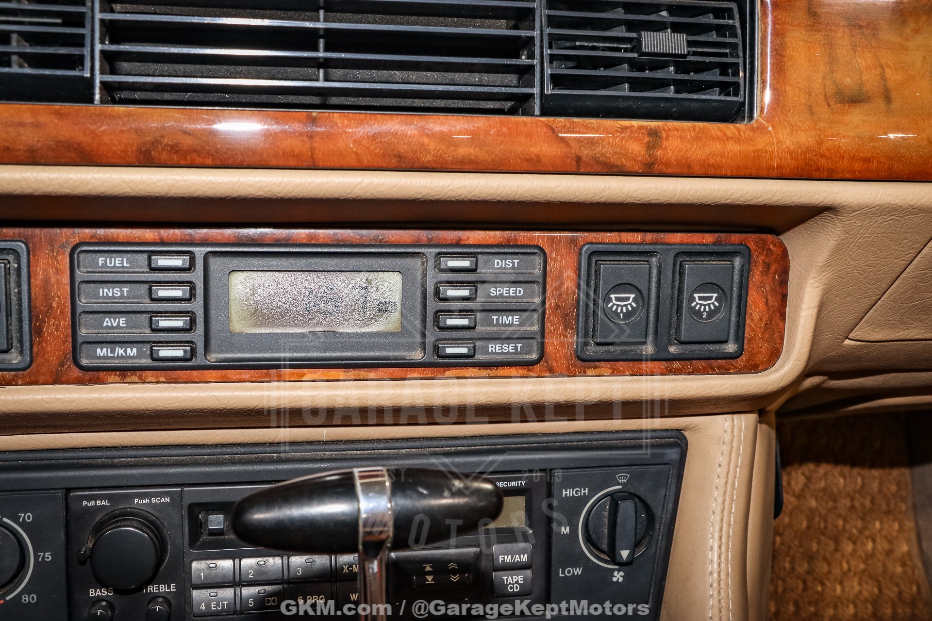 1992 Jaguar XJ-Series 120