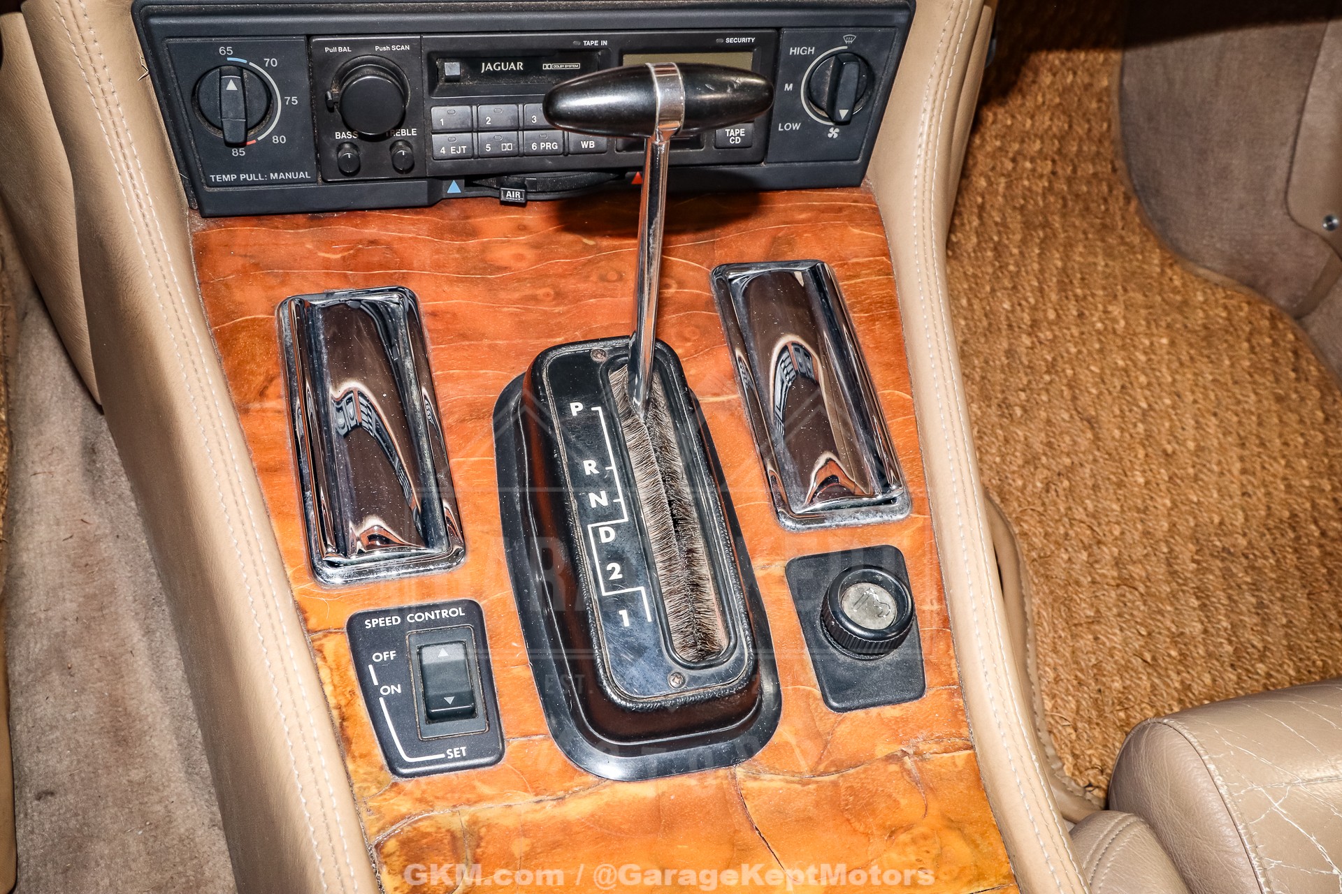 1992 Jaguar XJ-Series 123