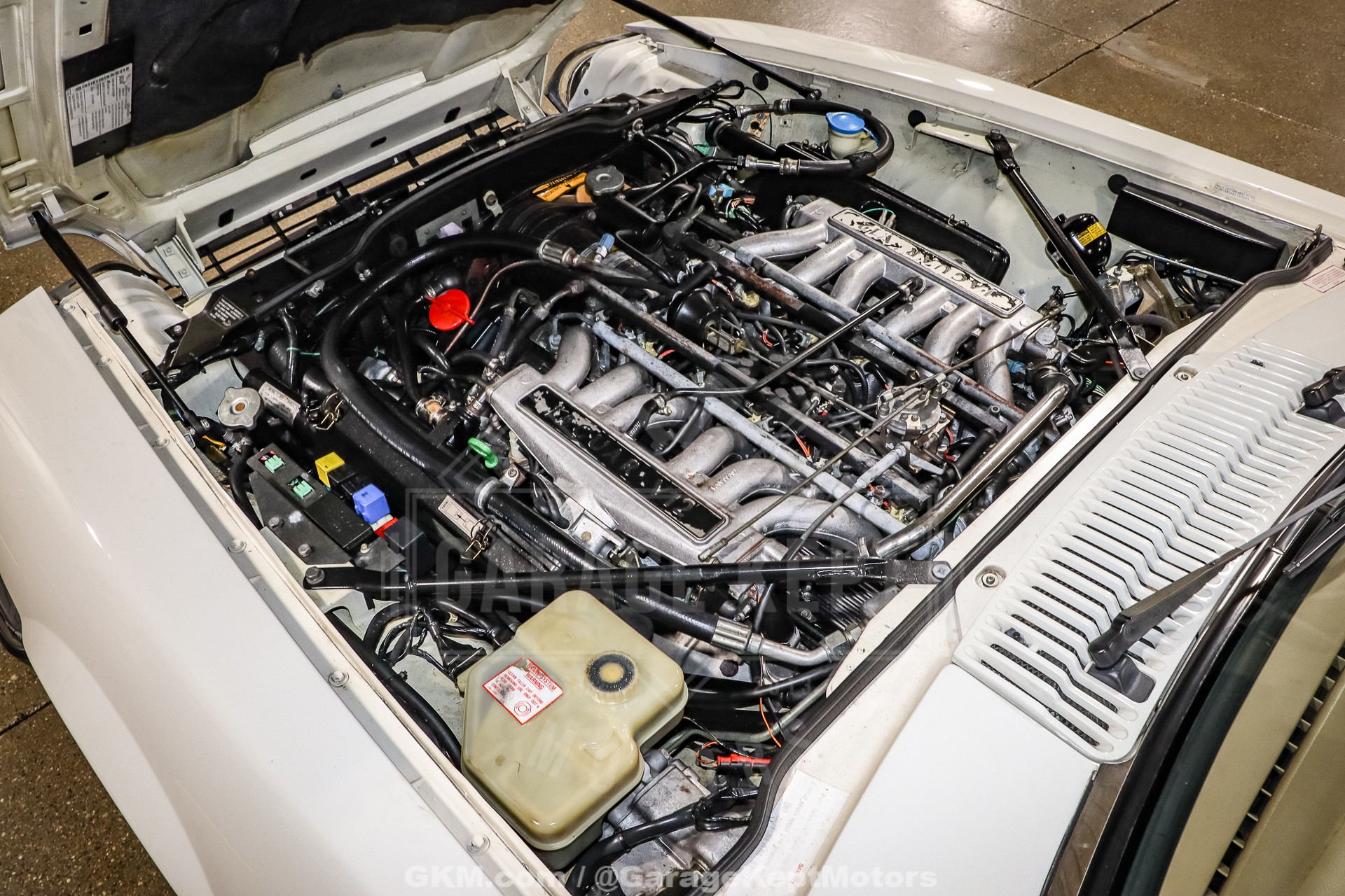 1992 Jaguar XJ-Series 131