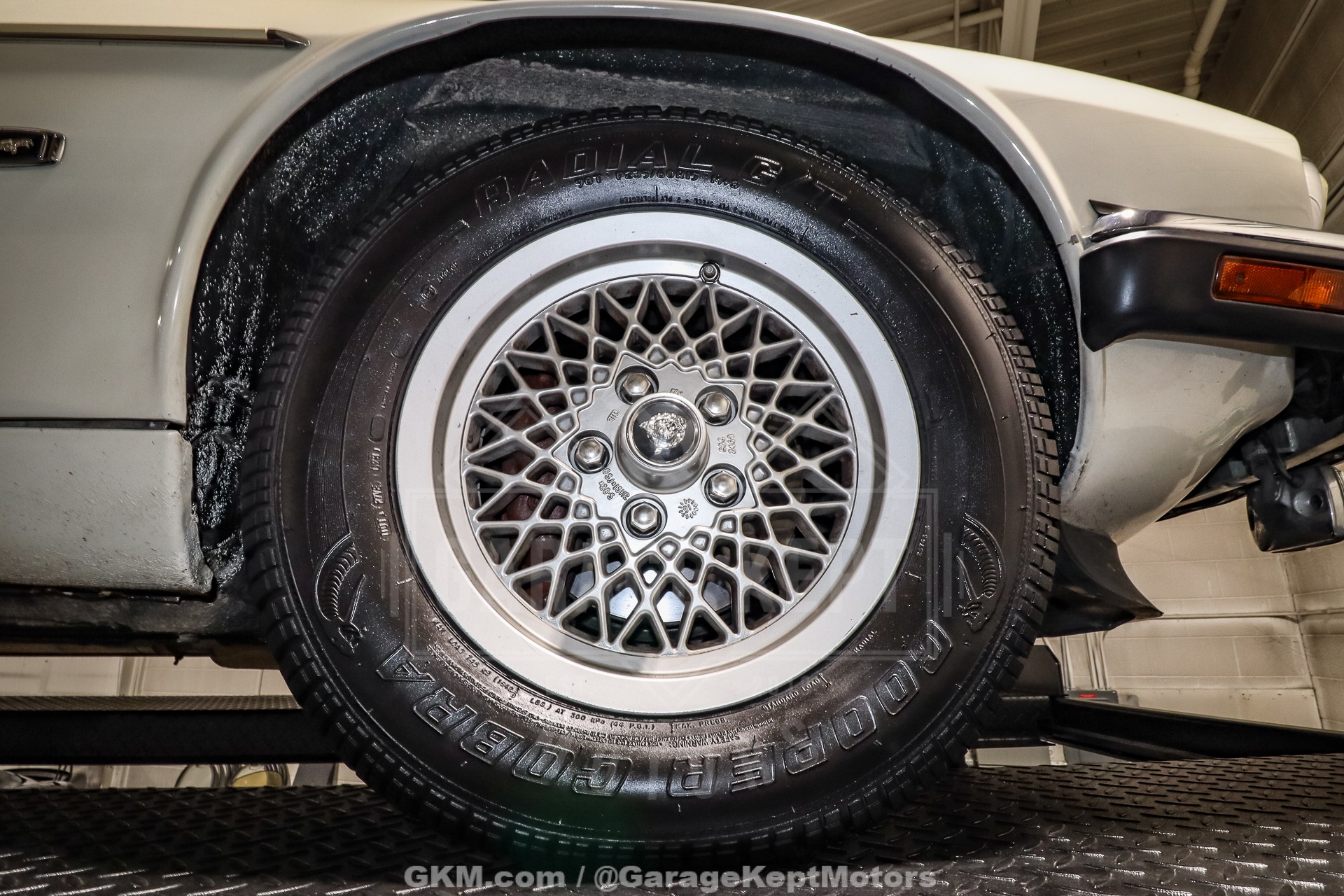 1992 Jaguar XJ-Series 176