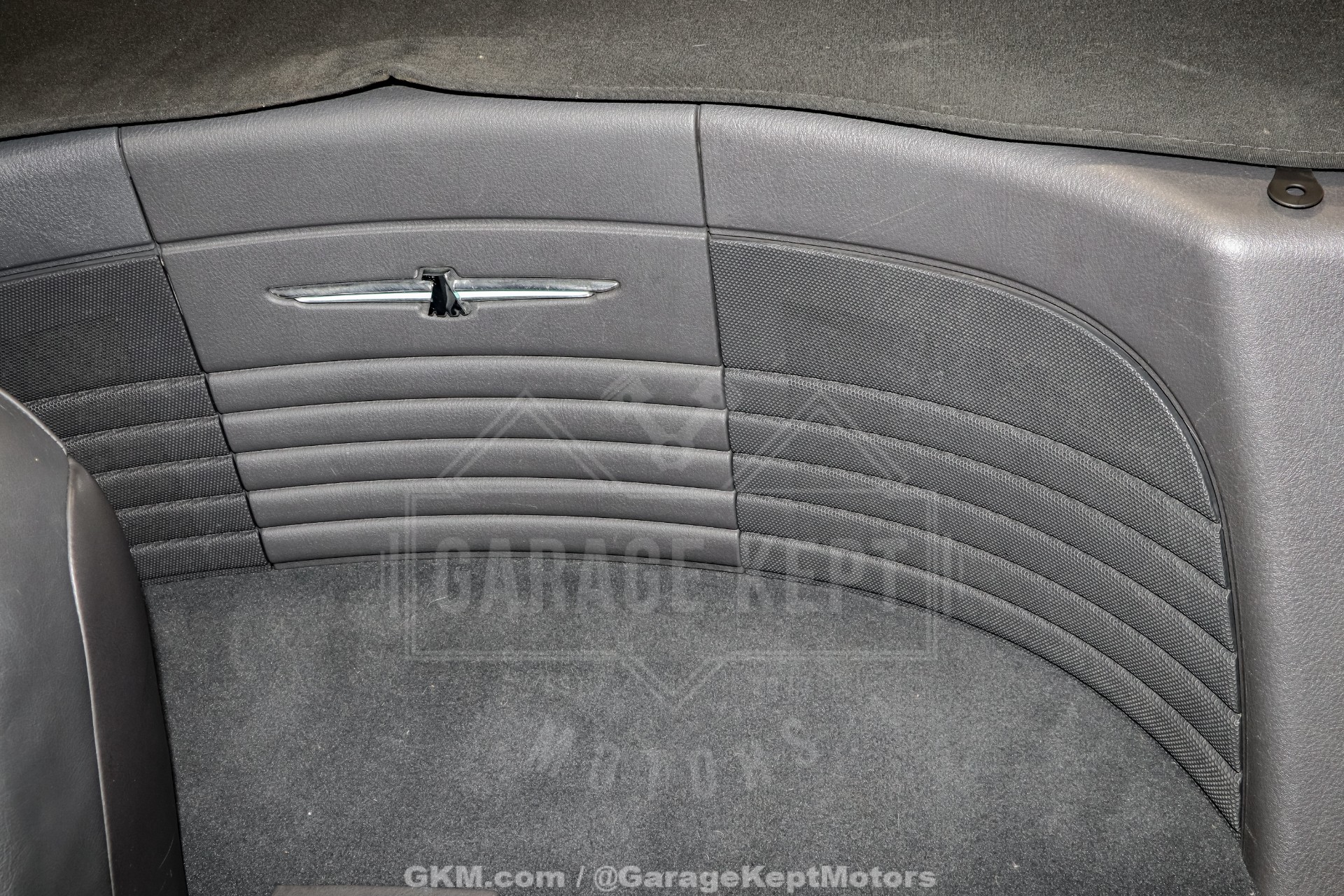 2002 Ford Thunderbird 122