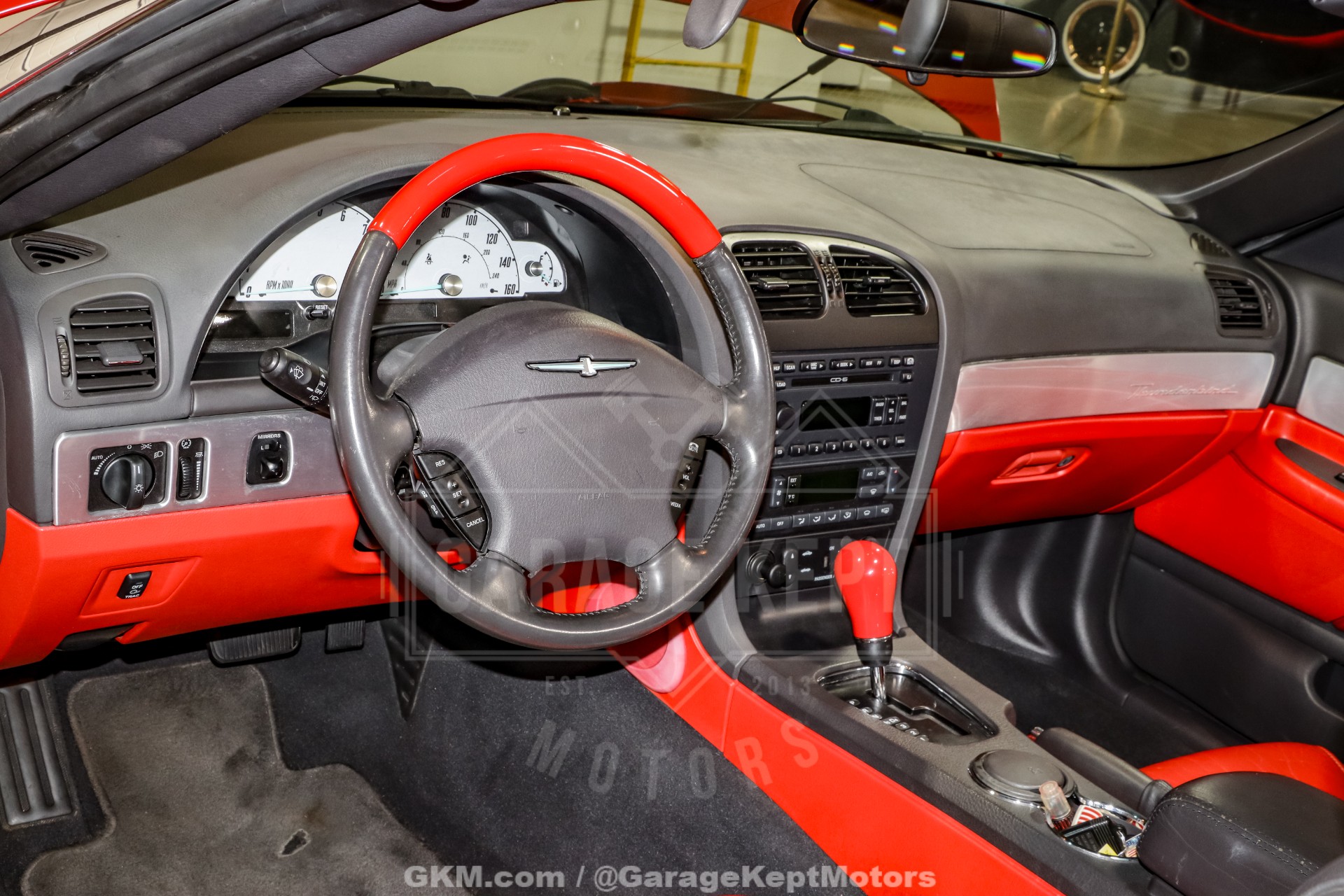 2002 Ford Thunderbird 124