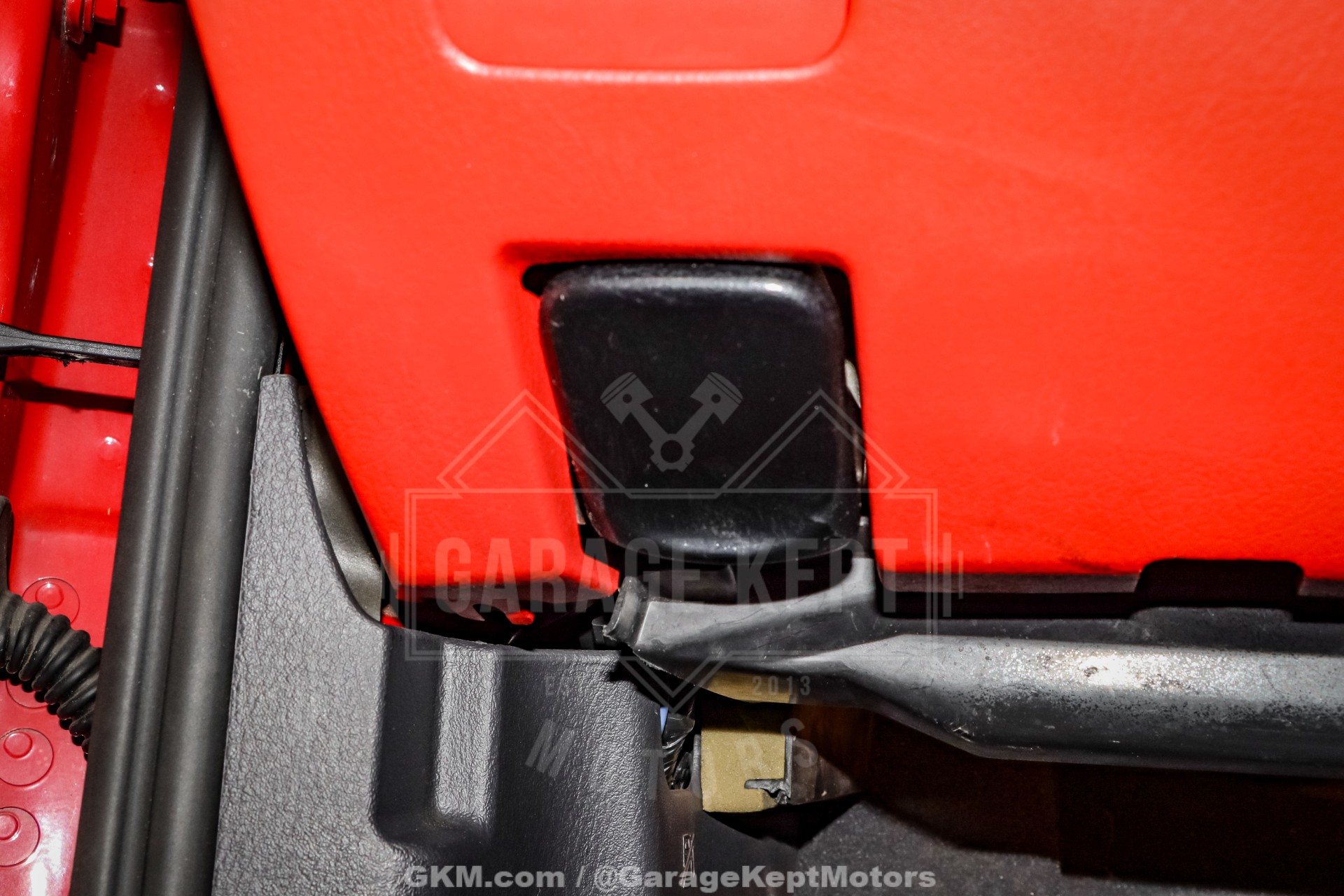 2002 Ford Thunderbird 129