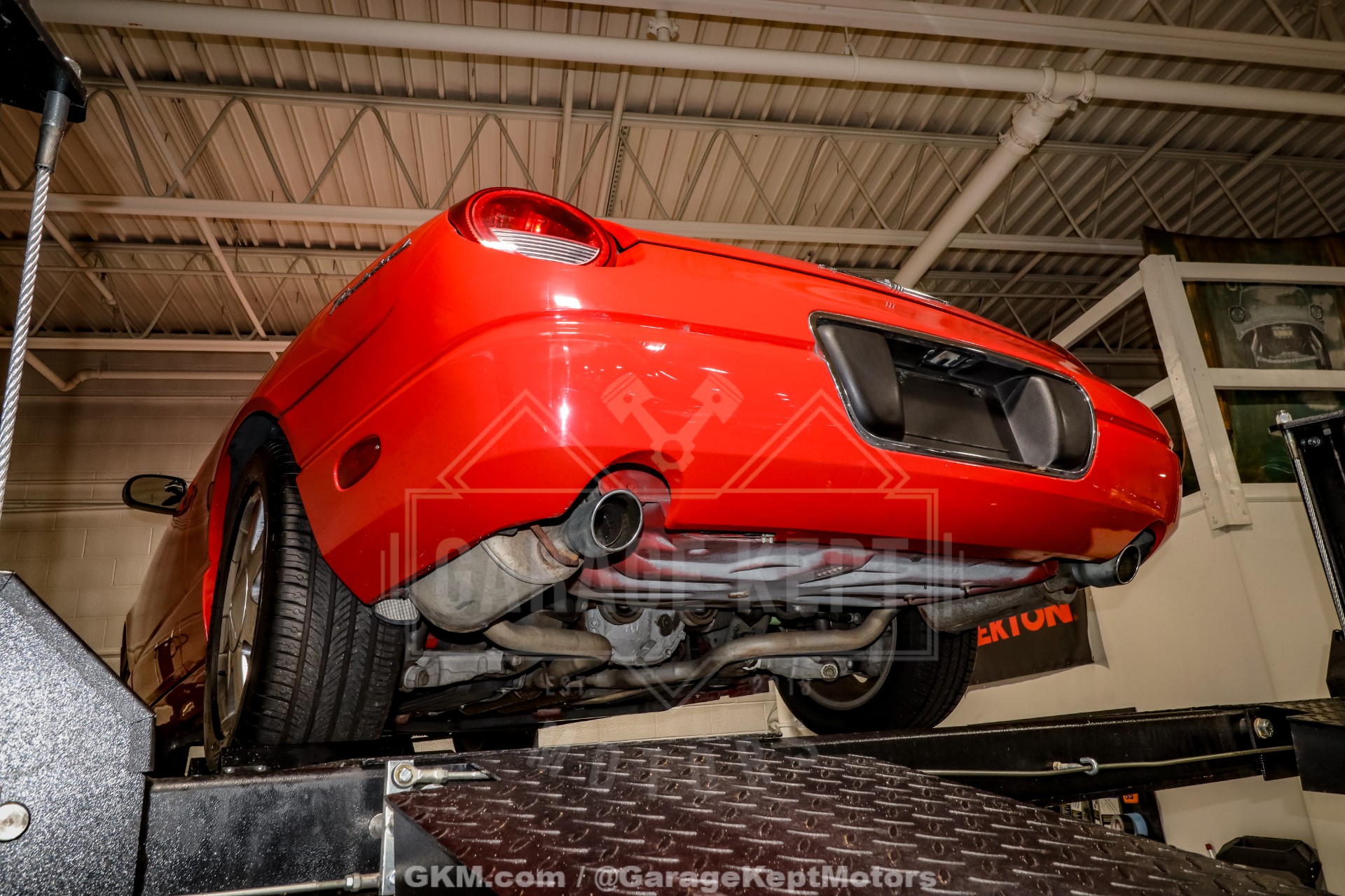 2002 Ford Thunderbird 164
