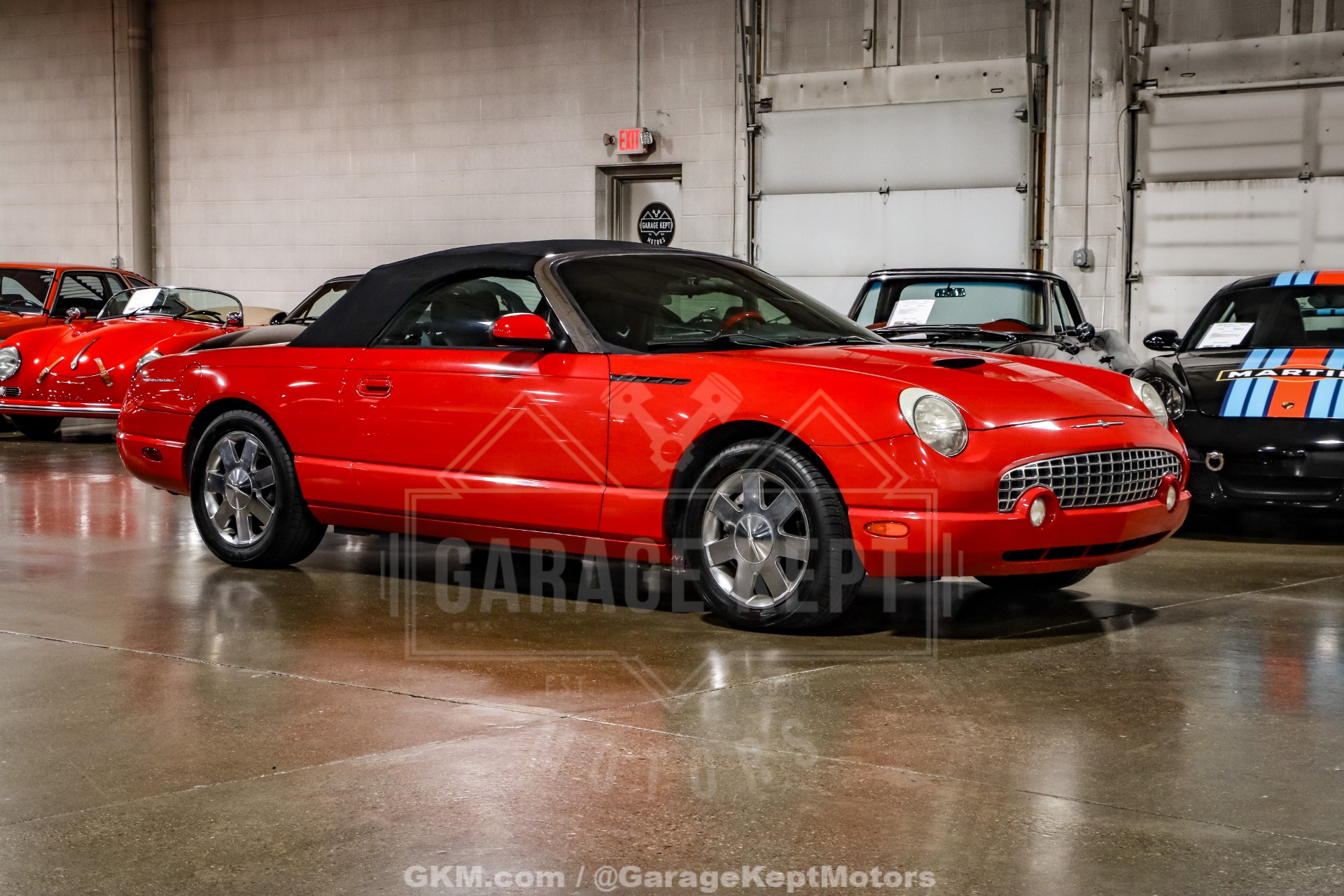 2002 Ford Thunderbird 16