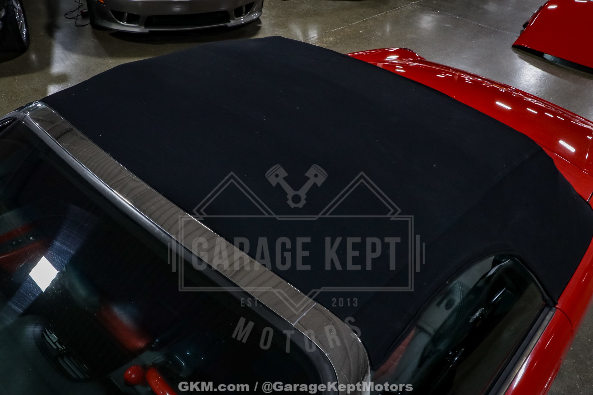 2002 Ford Thunderbird 23